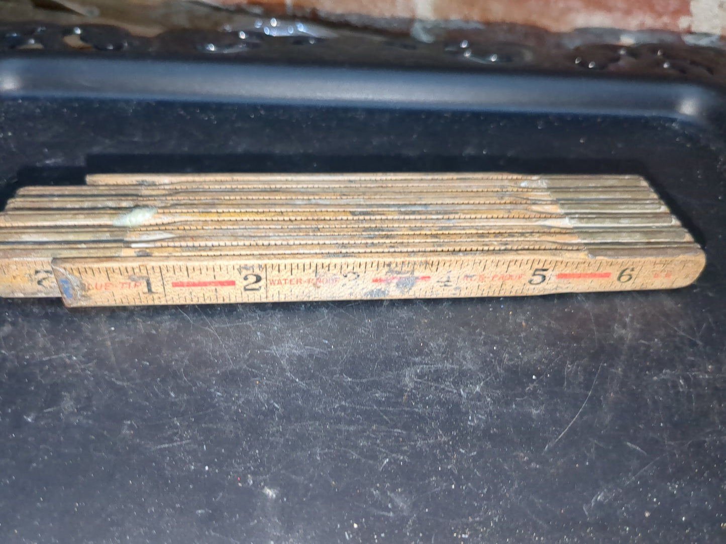 Vintage wooden folding ruler wr2