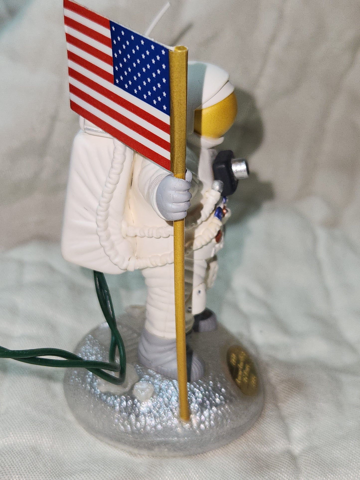 Vintage Hallmark Keepsake Ornament 1994 The Eagle has Landed Lunar Landing 25th Anniversay Light & Sound hls8