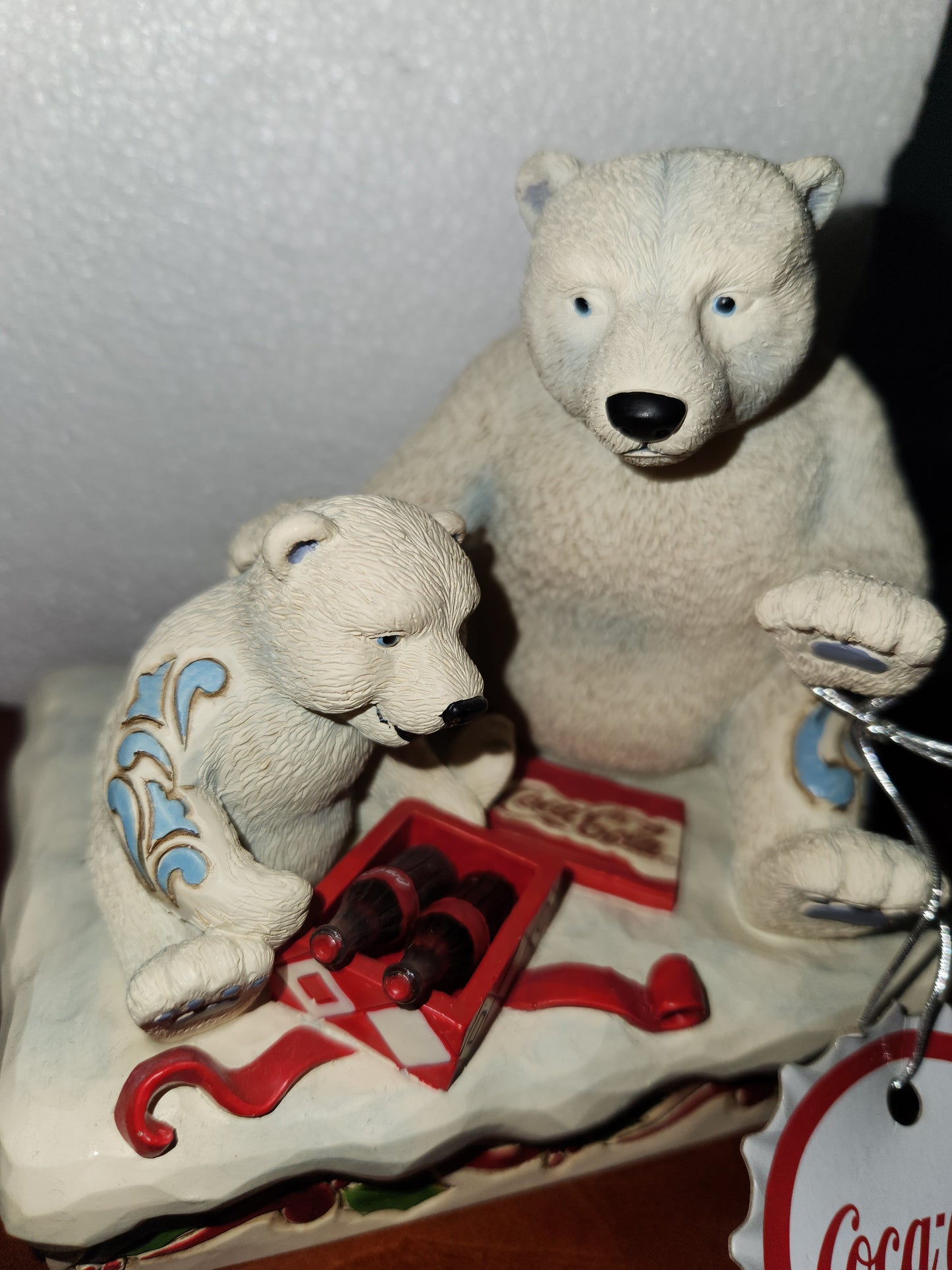 Coca-Cola Coke Jim Shore Polar Bear and child "Holiday Treat" item 6003597 cc203