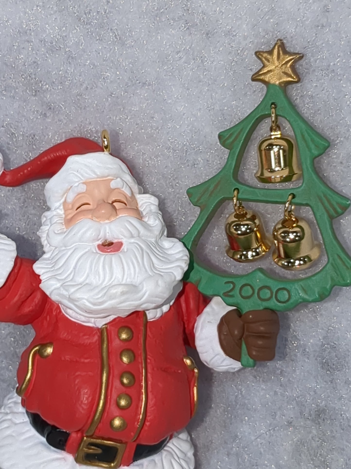 Hallmark keepsake Collectors Club ornament 2000 Jingle Bell Kringle Santa ho43