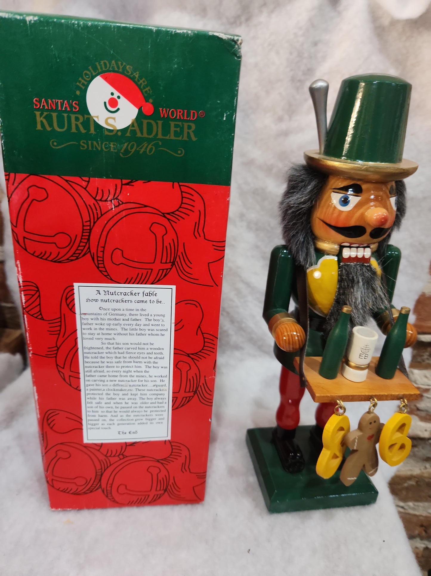 Vintage Kurt Adler Wood Nutcracker Octoberfest German Nutcracker with Serving Tray, Beer, mug, and Pretzels nut71