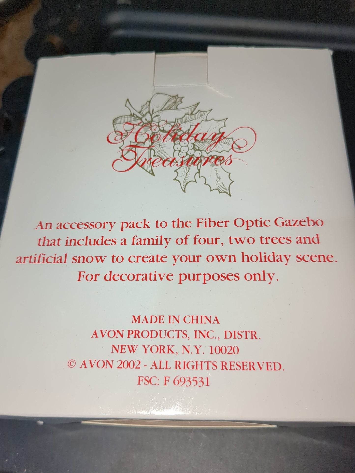 Avon holiday treasures gazebo accessory kit. av209
