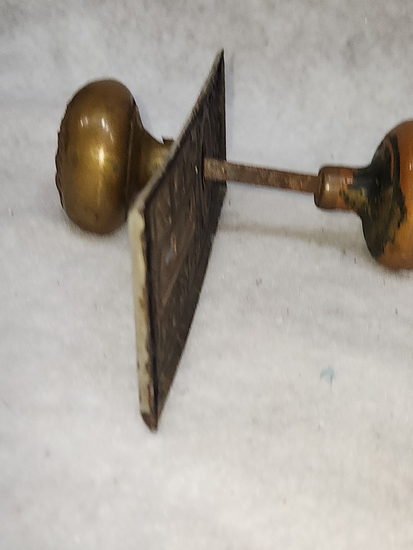 Antique Door Knob and Faceplate set kn1