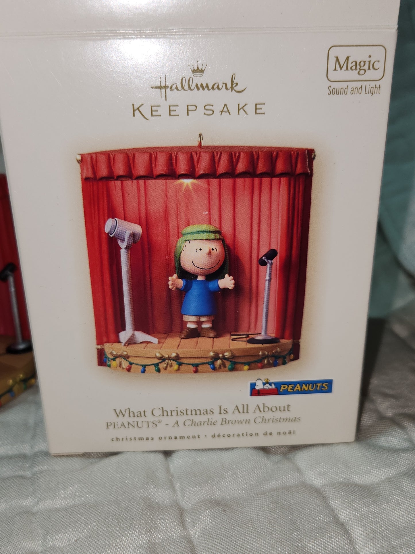 Hallmark Keepsake Ornament 2007 What Christmas Is All About Peanuts - A Charlie Brown Christmas magic sound light