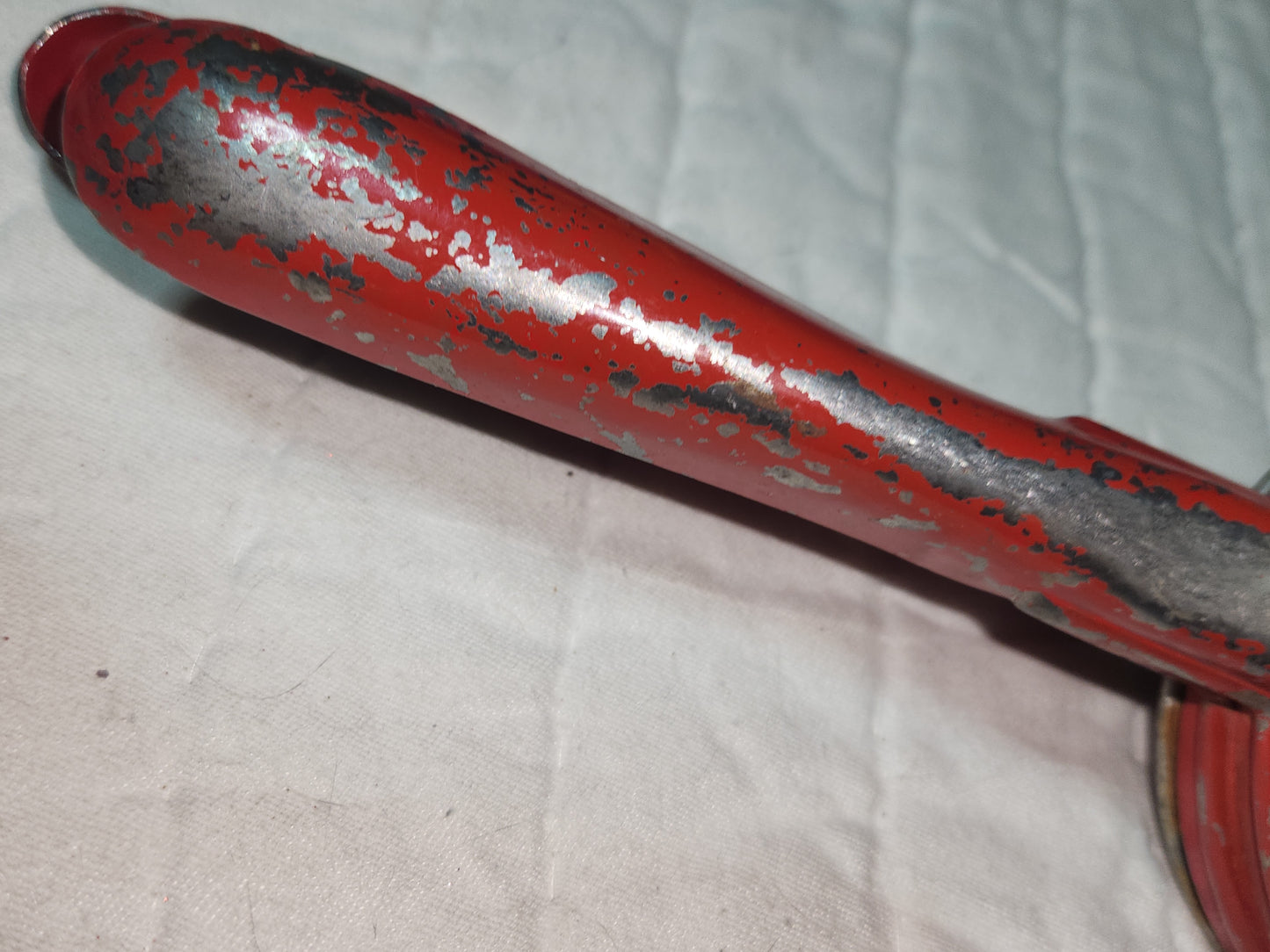 Vintage Handy Things Potato Ricer Michigan red handle kit912