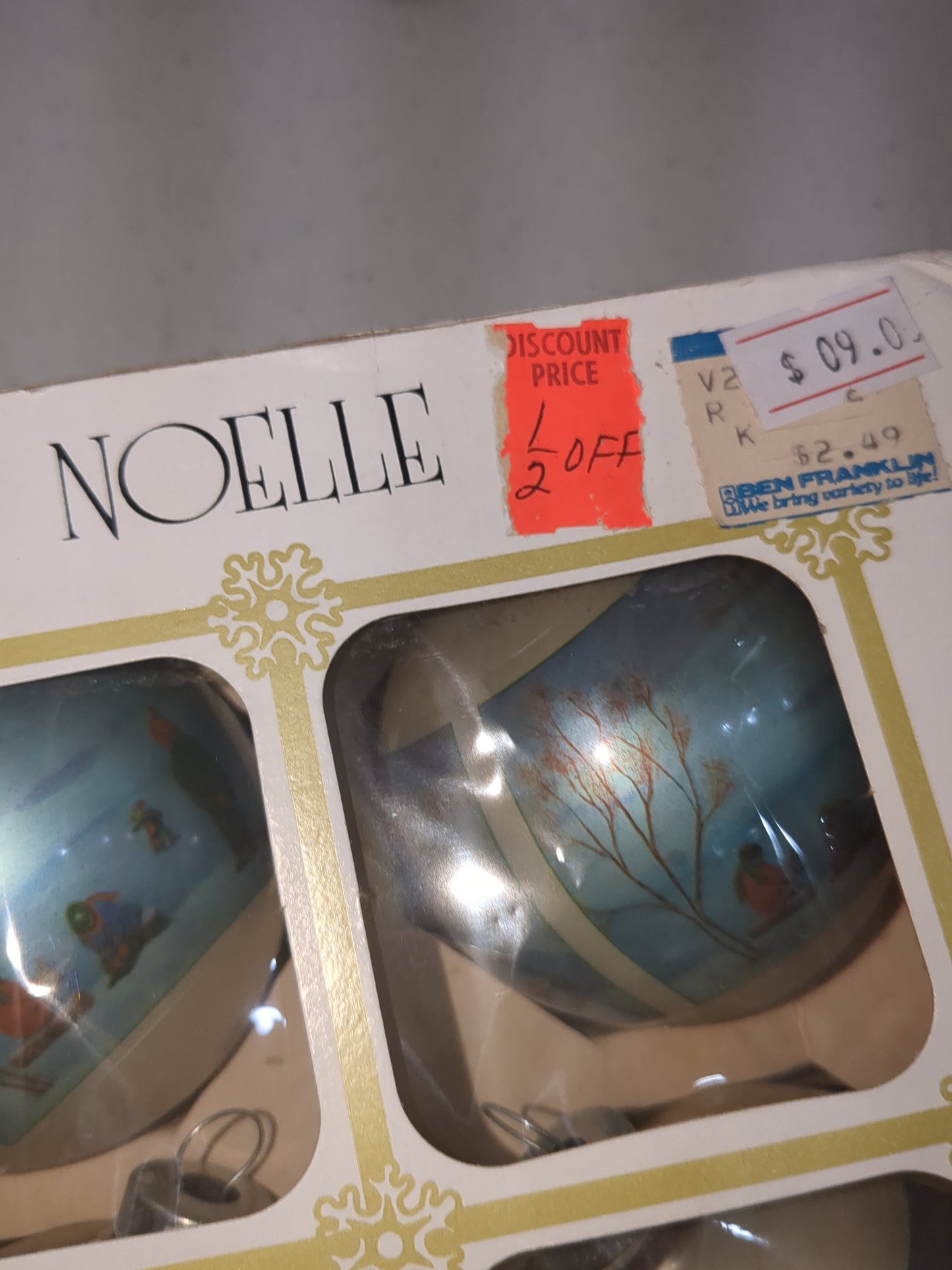 BO3 box of Noelle sledding glass ornaments