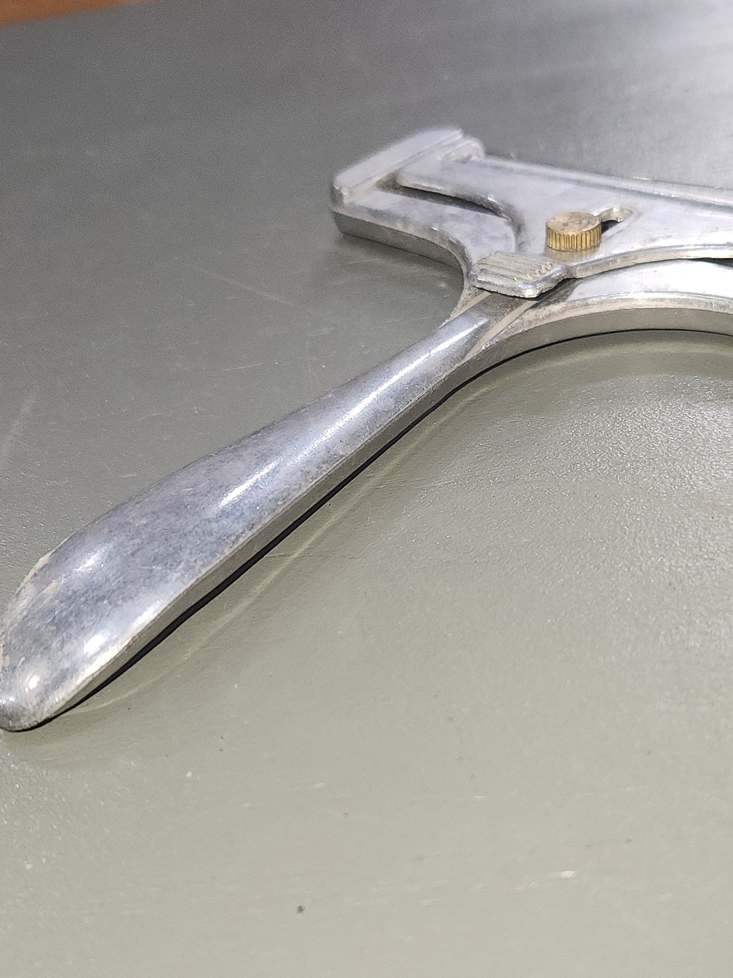 Vintage Metal Adjustable Wire Cutter Slicer w/ Roller Made in Taiwan ki66