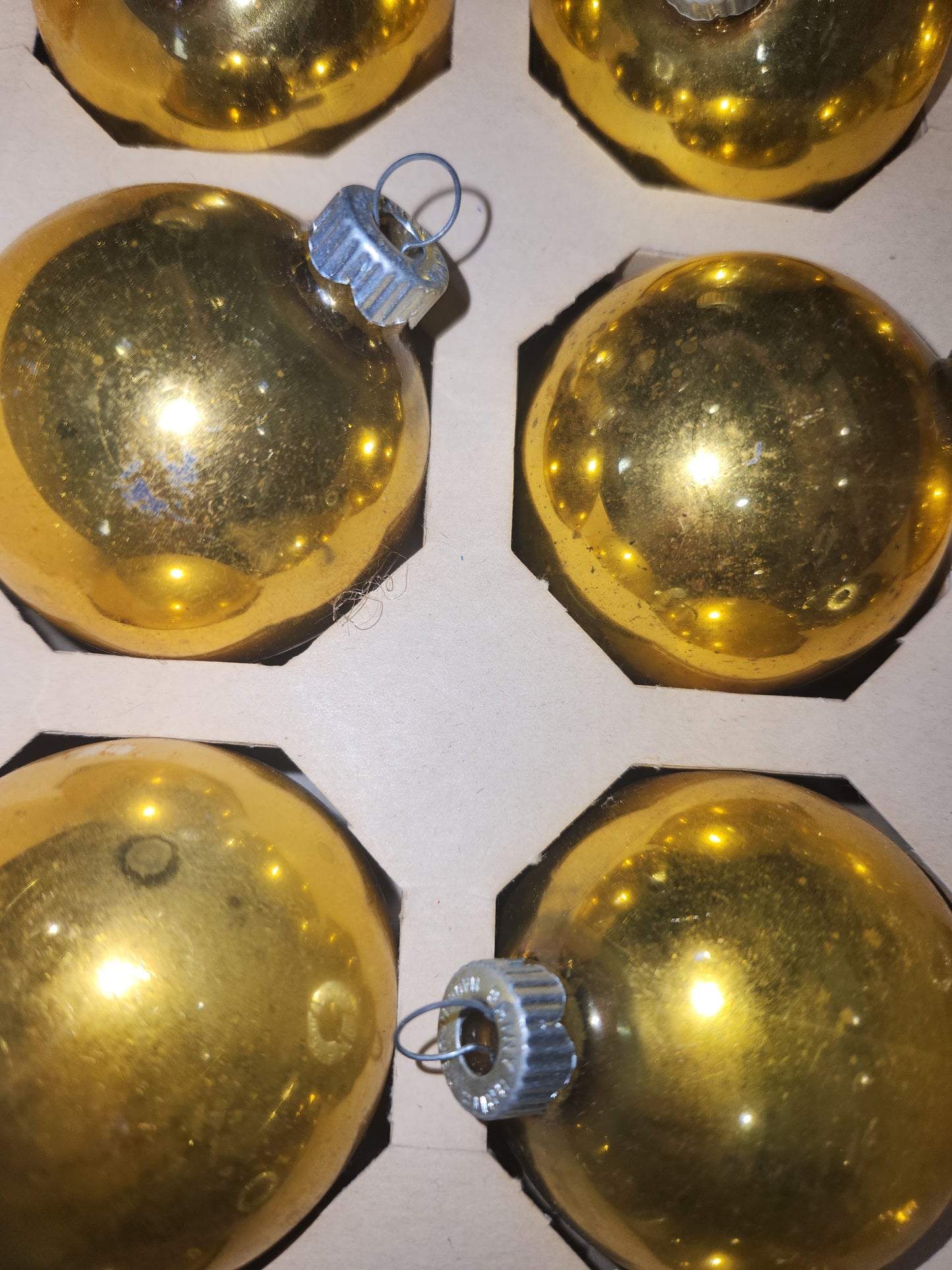 Box of Shiny Brite gold ornament 2 1/4" bo21