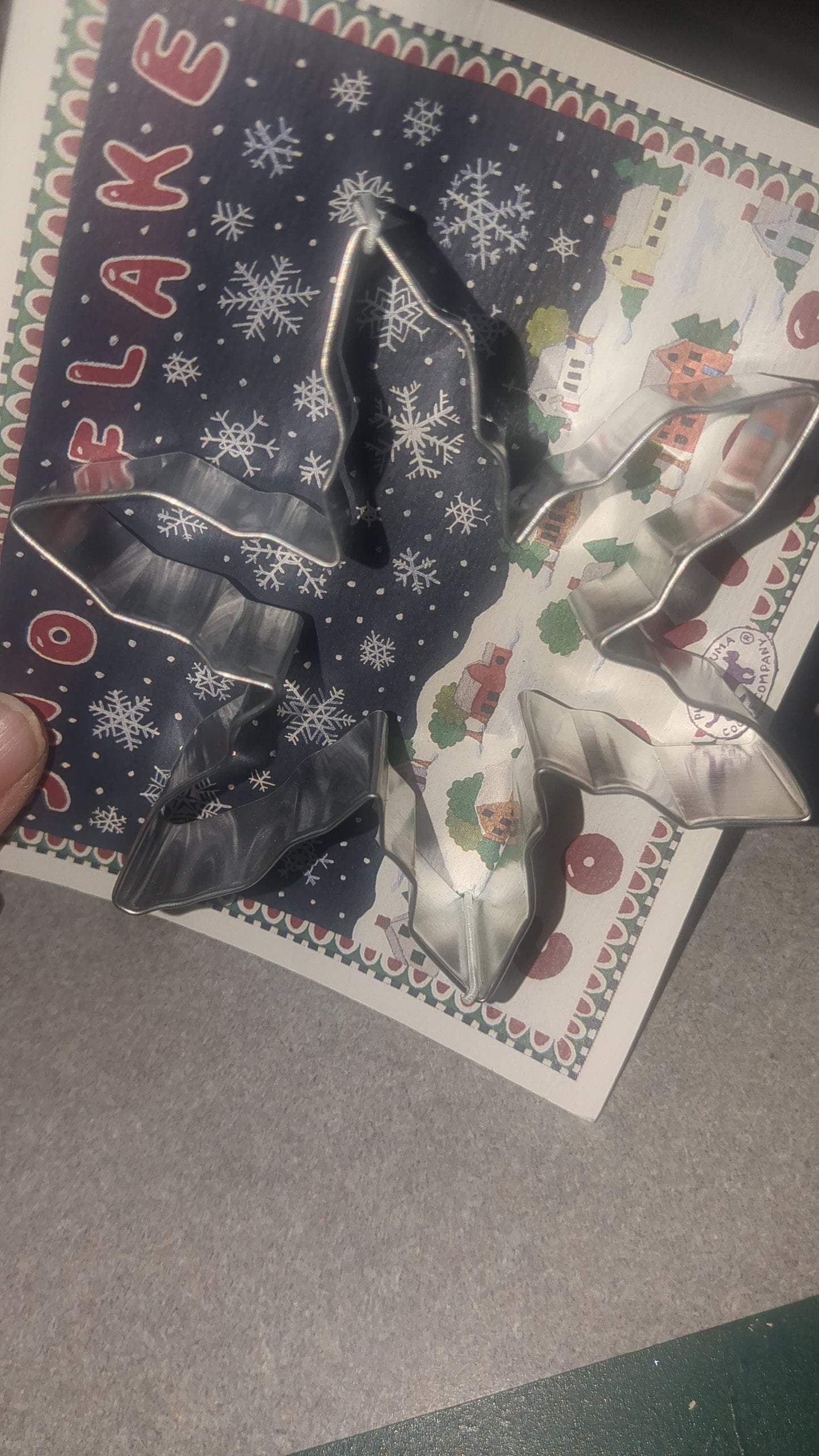 PB5 vintage Patricia Lynn Bradley snowflake cookie cutter Bark & Bradley Snowflake Cookie cutter