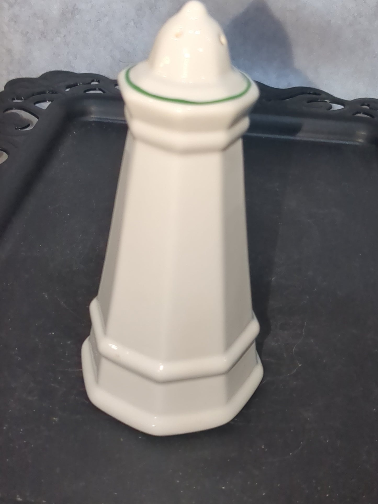 Vintage replacement Pfaltzgraff Christmas Tree Heritage Salt Shaker Tall Porcelain. ONE SHAKER ONLY