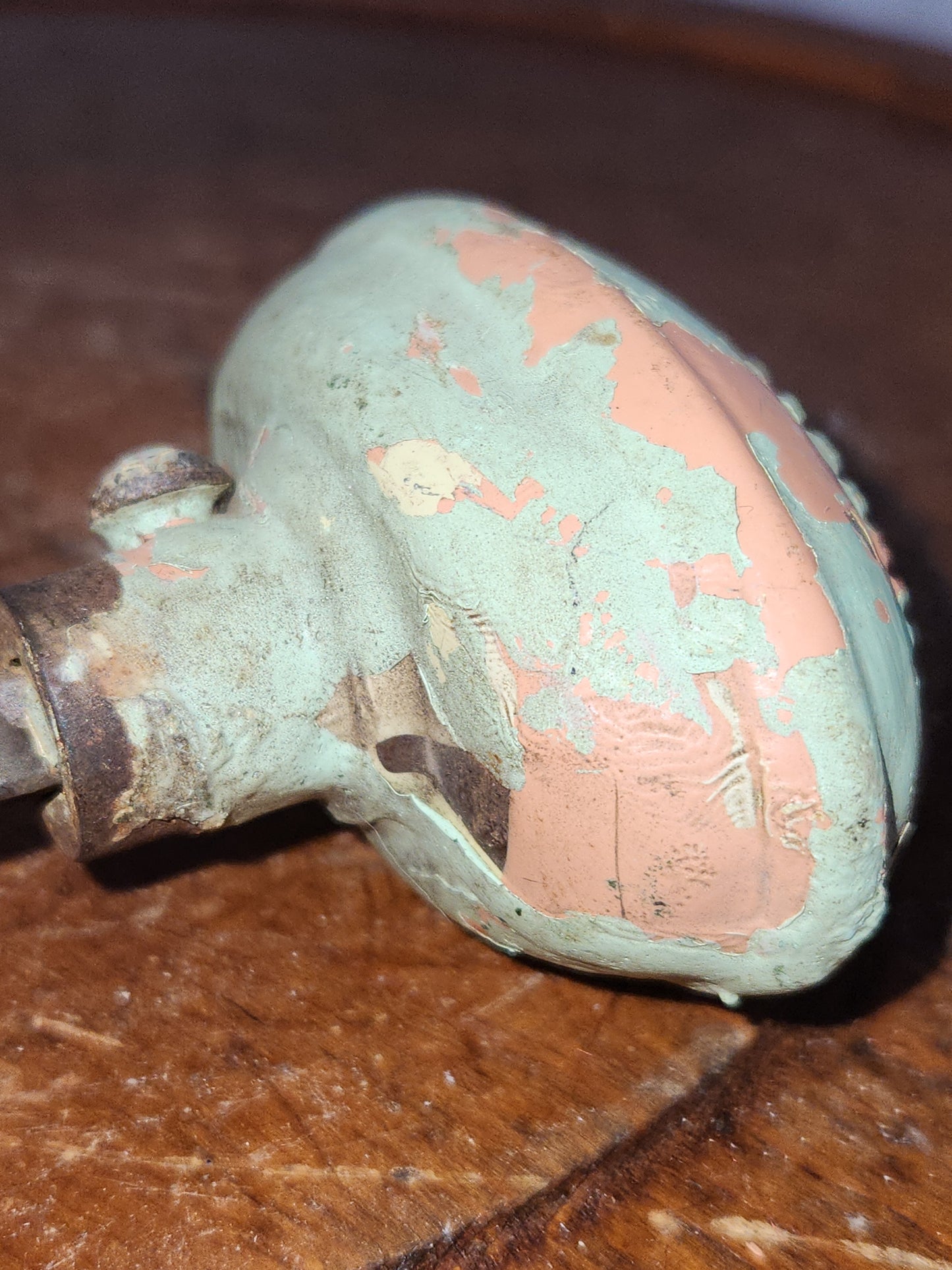 Antique Metal Painted Door Knobs attached to a stem Magnetic kn22