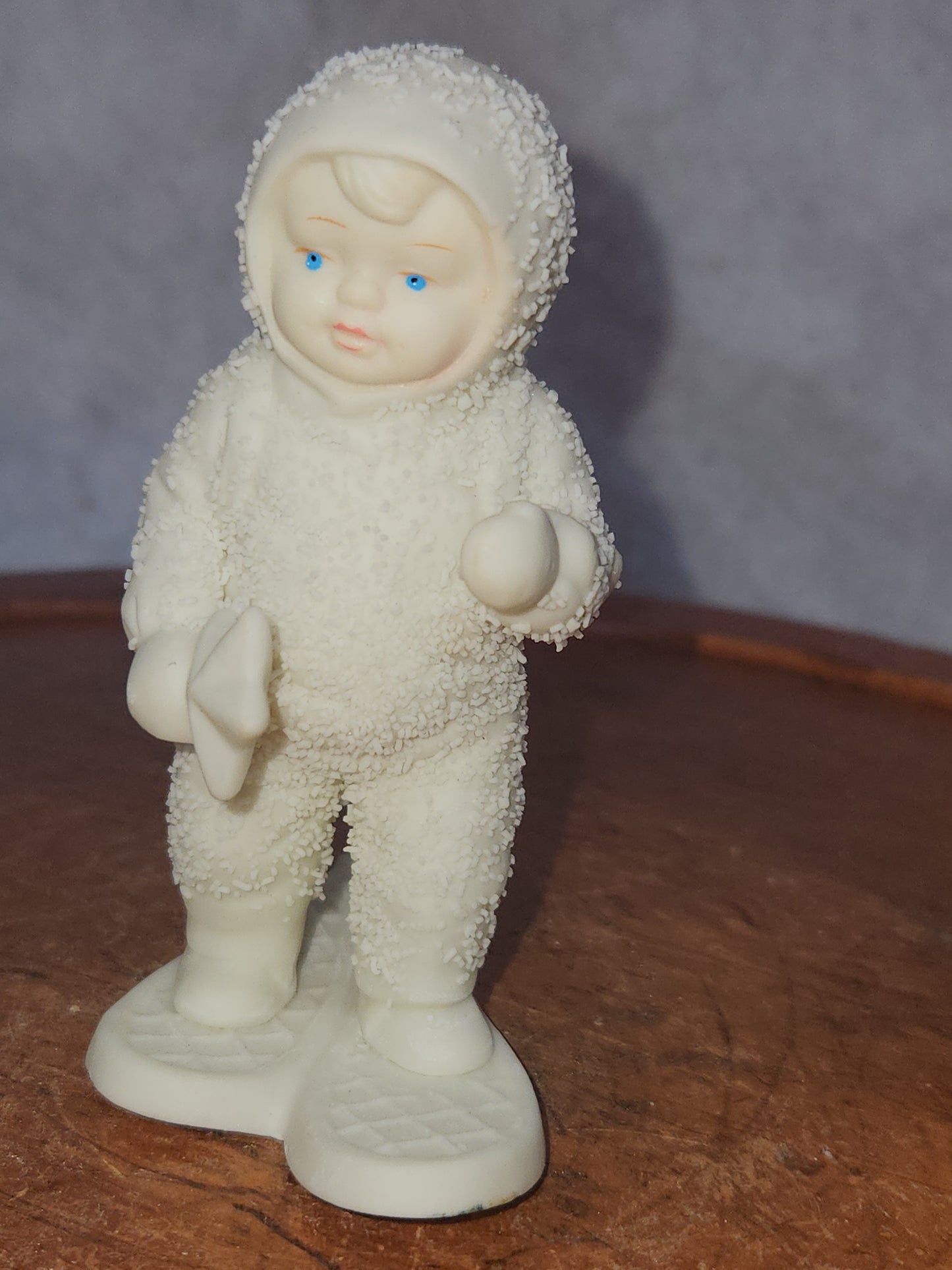 Vintage Snowbabies Department 56 A Special Delivery 7948 1994 Has original box sb80