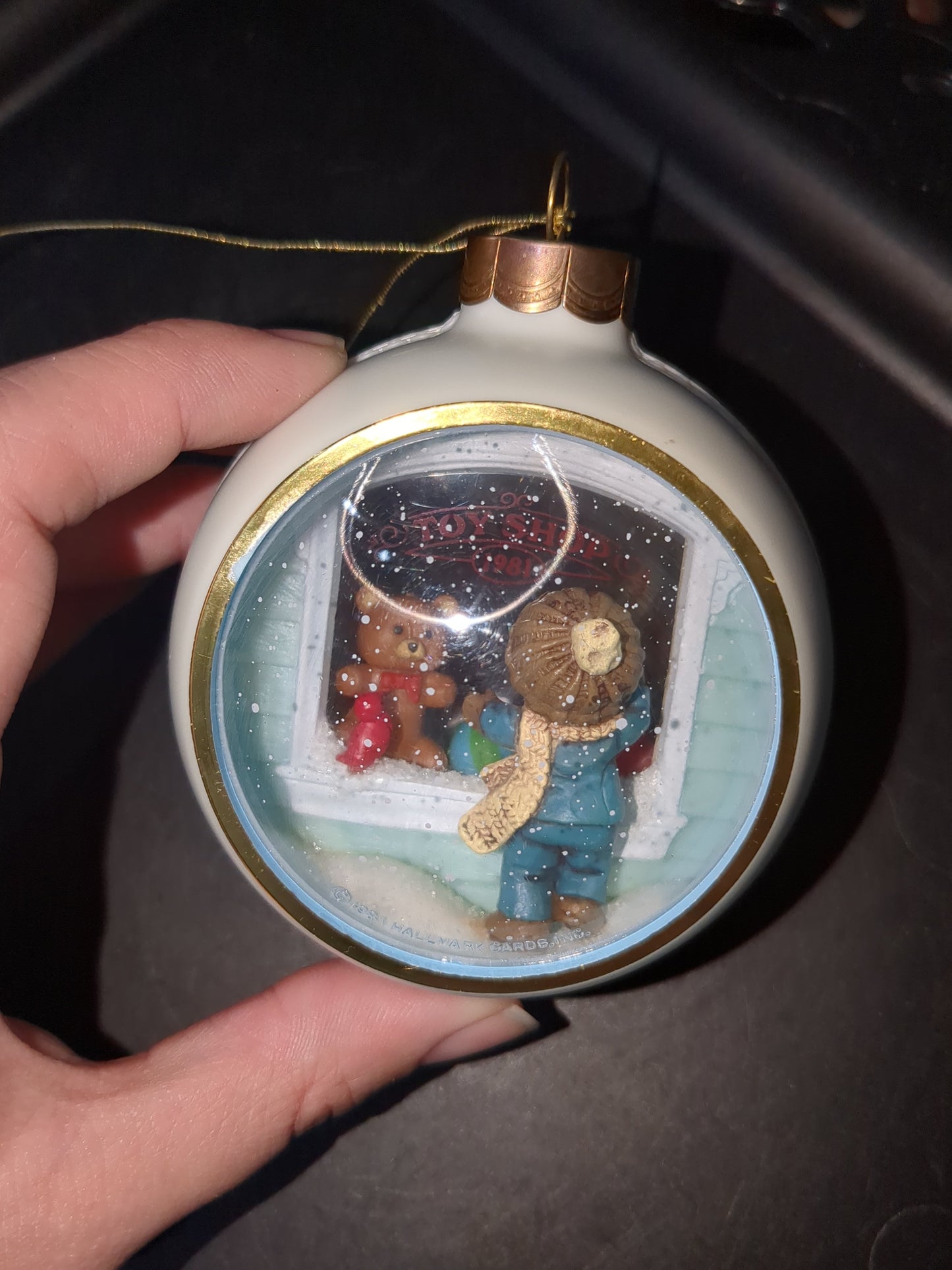 Four vintage Hallmark Keepsake 1981 and 1984 Christmas Ball Ornaments some light up ho321