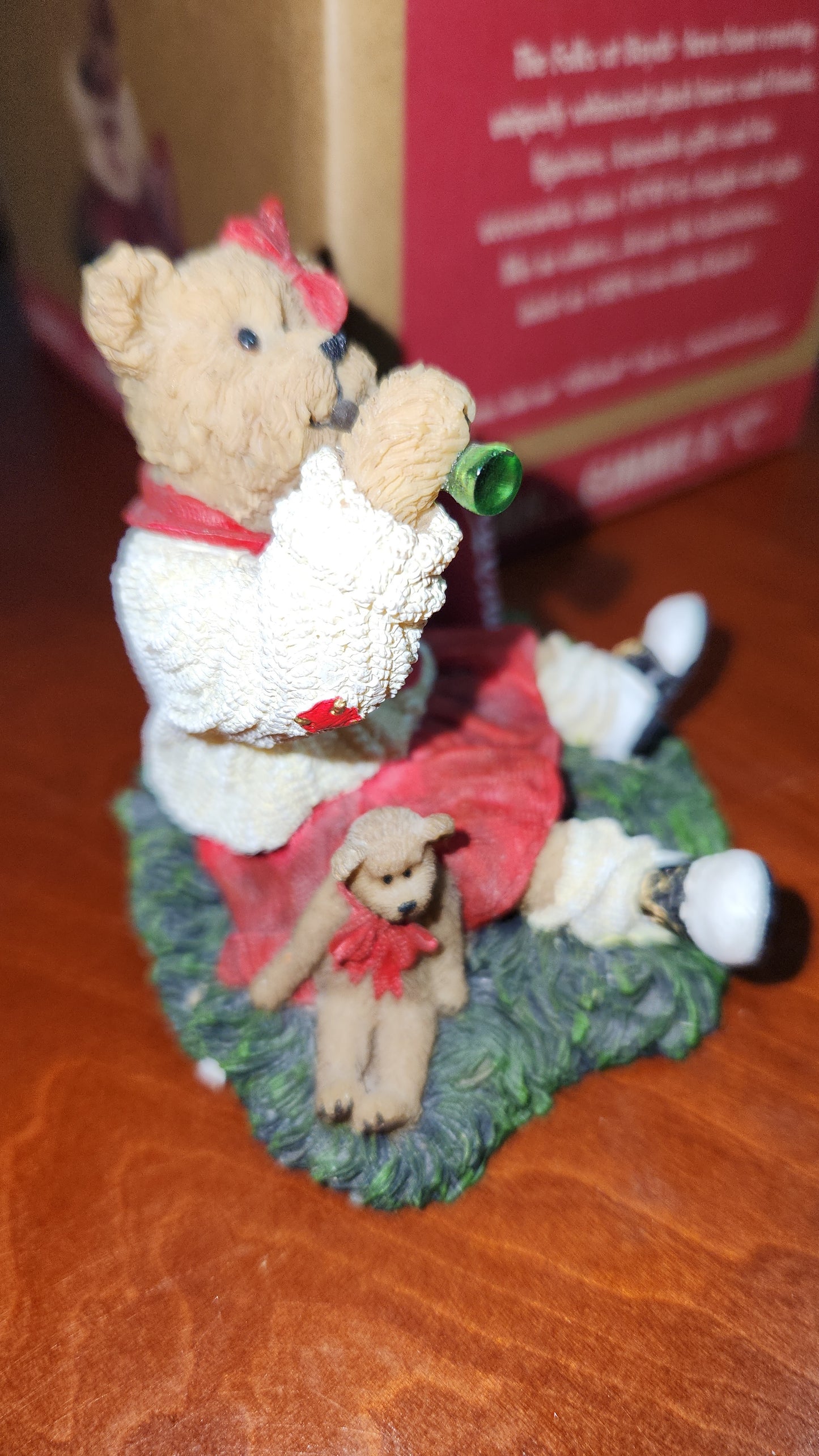 Coca-Cola Coke Boyds Bear cheerleader Dinah Gimmie A "C" Figurine 919938 Coke cc231a