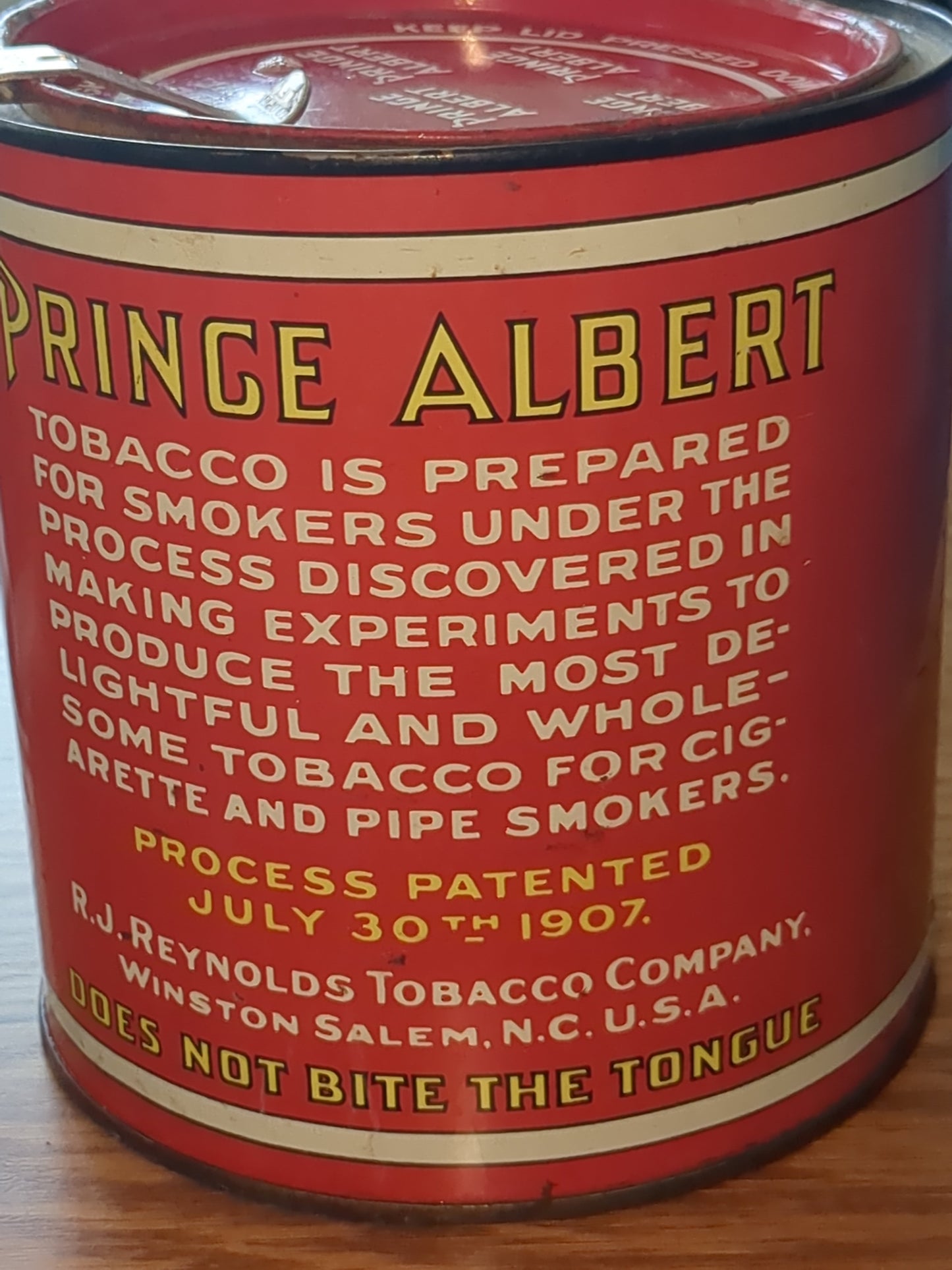 Vintage Prince Albert Can tobacco with lid opener t11