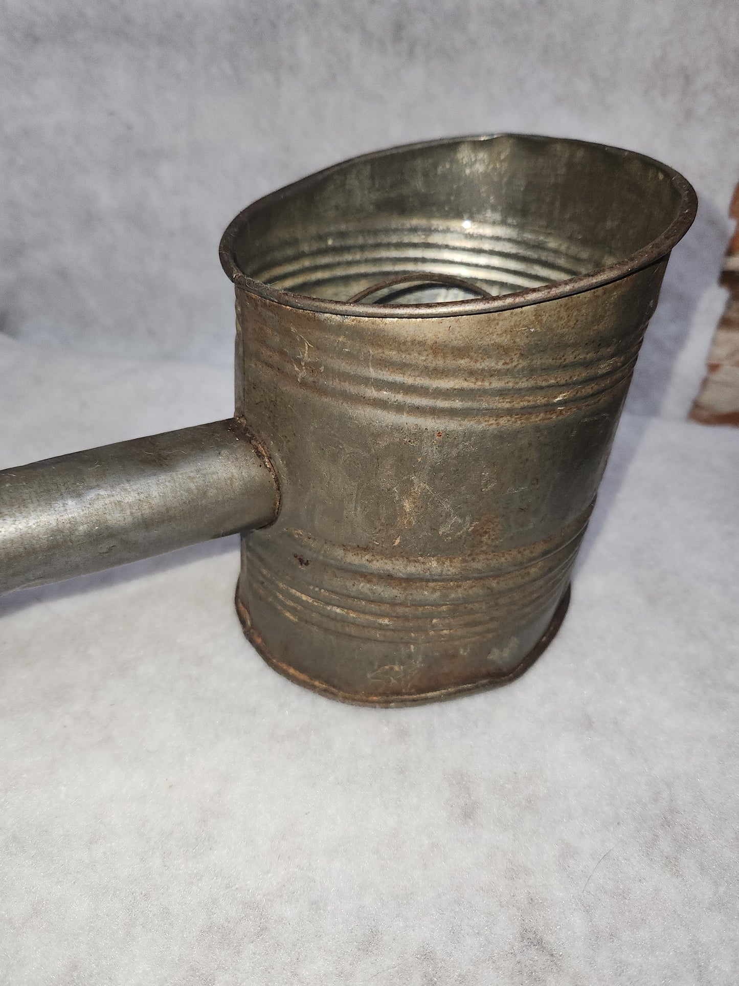 Vintage Hunter's Sifter Hand Crank Flour Sifter Fred J. Meyers Kitchen Gadget ss209