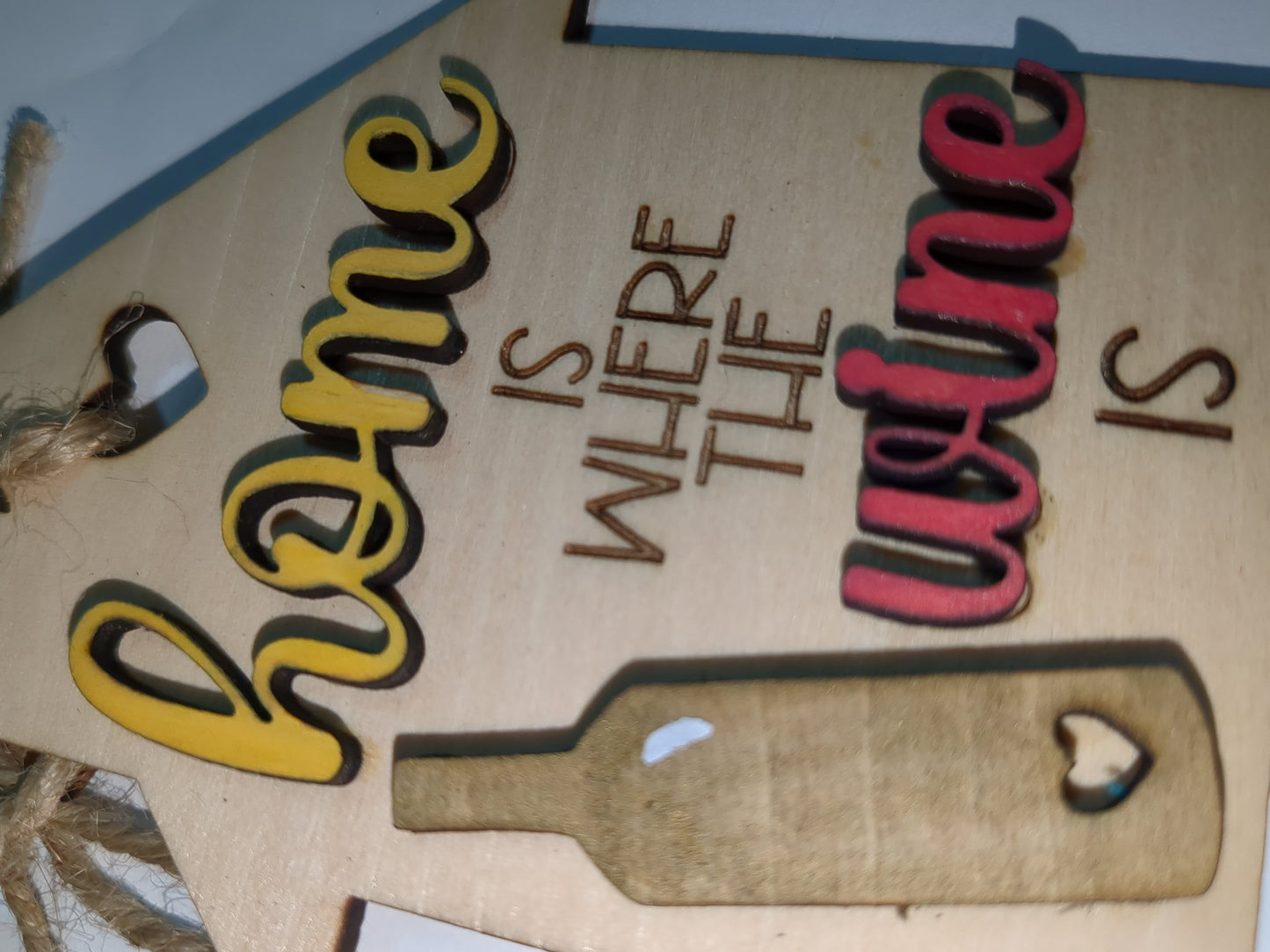 Wine tag "home is where the wine is" ho4