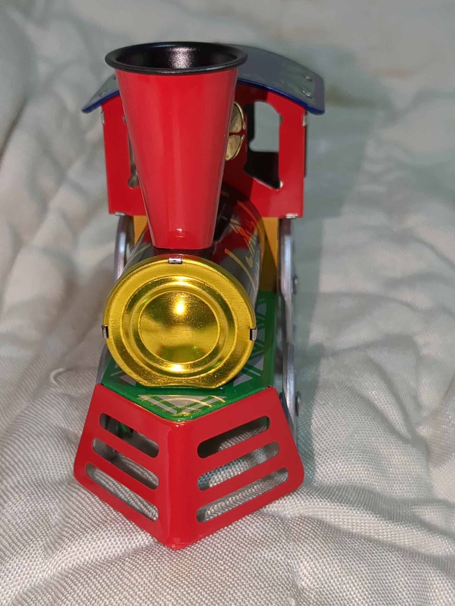 vintage Hallmark tin locomotive series train #4 HH289