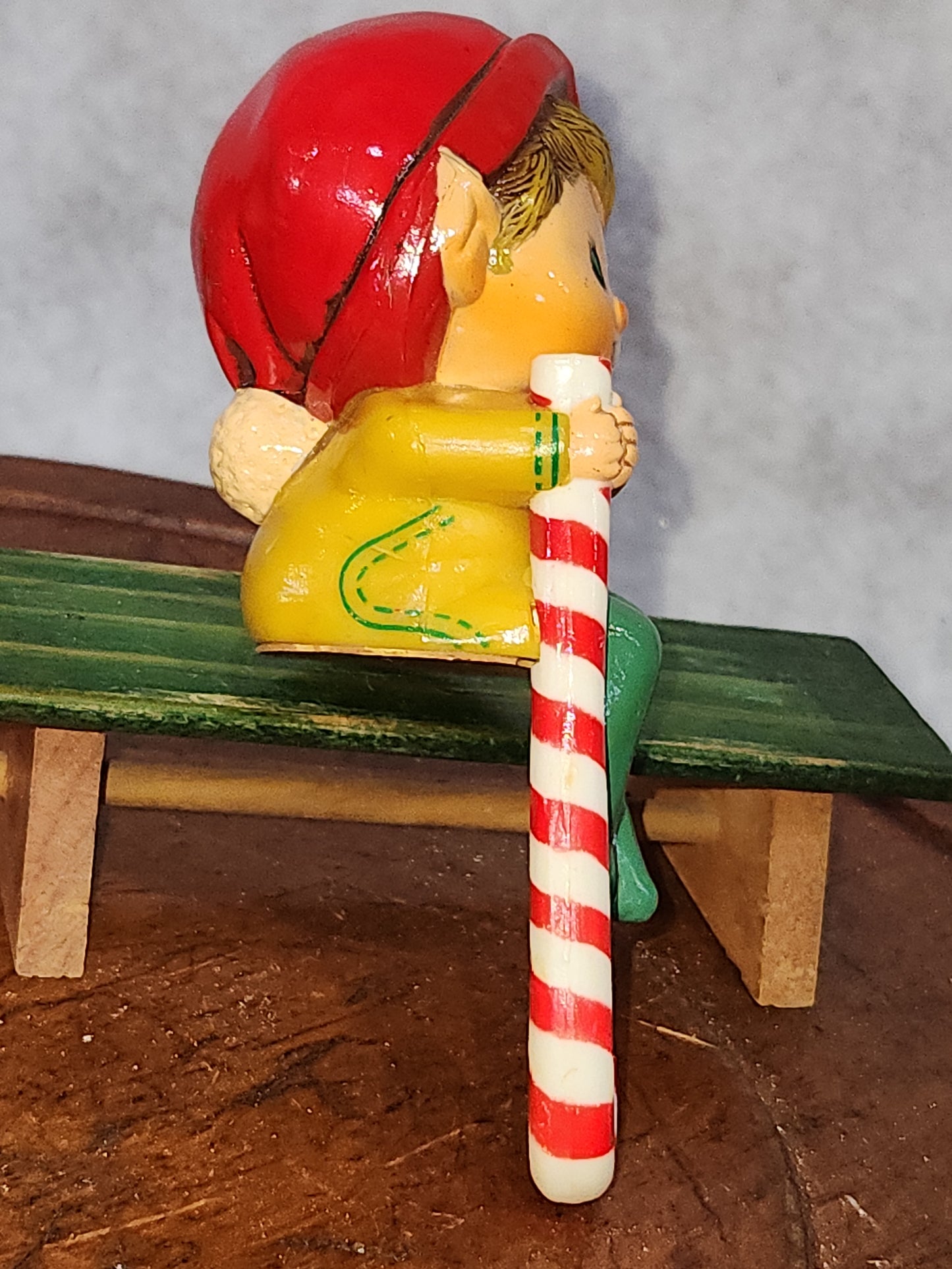 Vintage Christmas Hallmark Santa’s Little Helper ELF Mini Stocking Hanger sh77