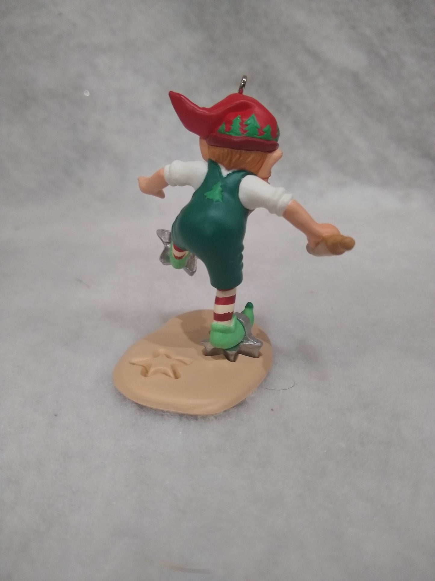 Hallmark Keepsake Creative Cutter 2001 Cooking for Christmas Ornament