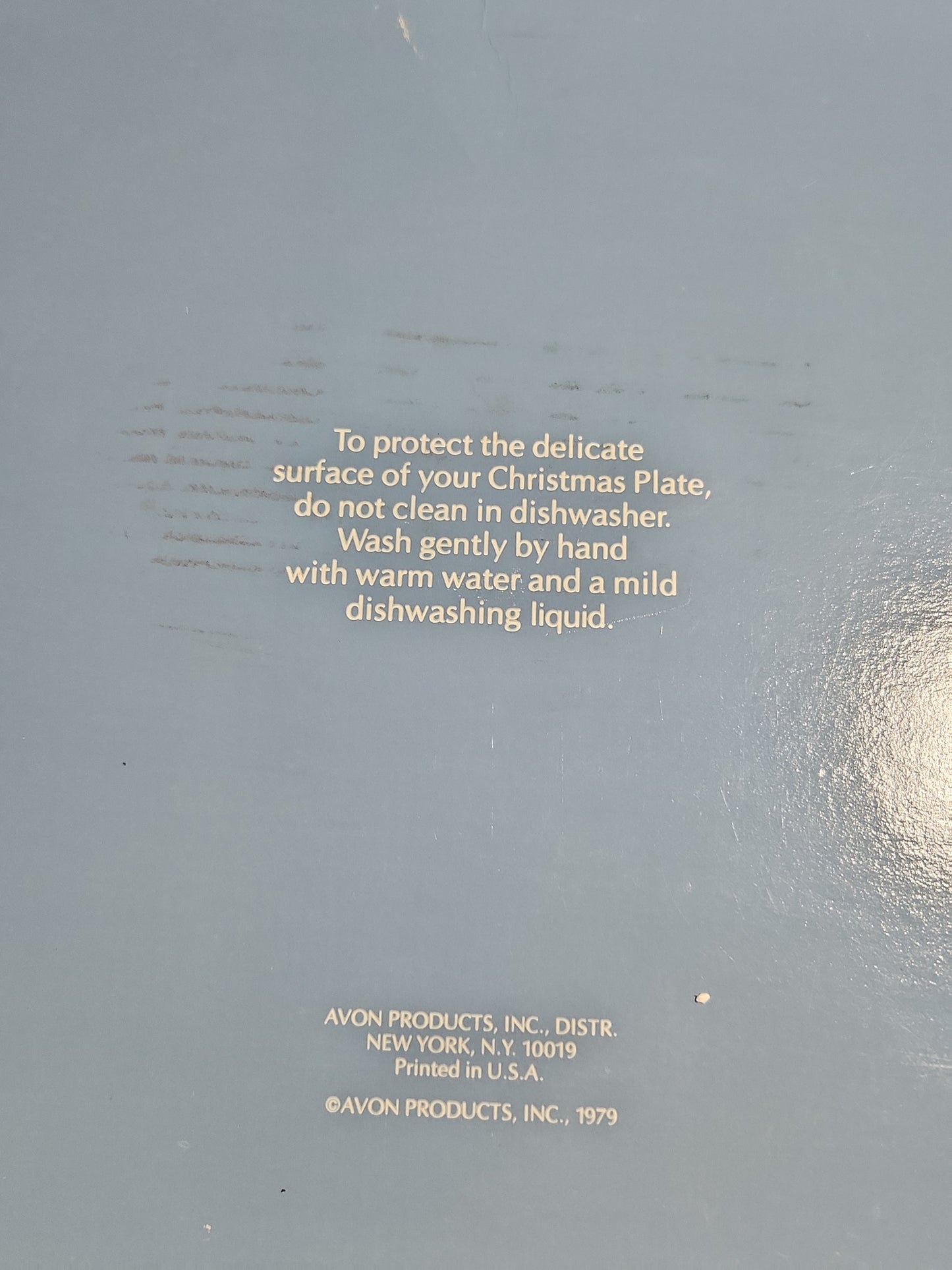 Vintage Avon Christmas 1979 Dashing Through the Snow Plate with Original Box. Enoch Wedgewood England