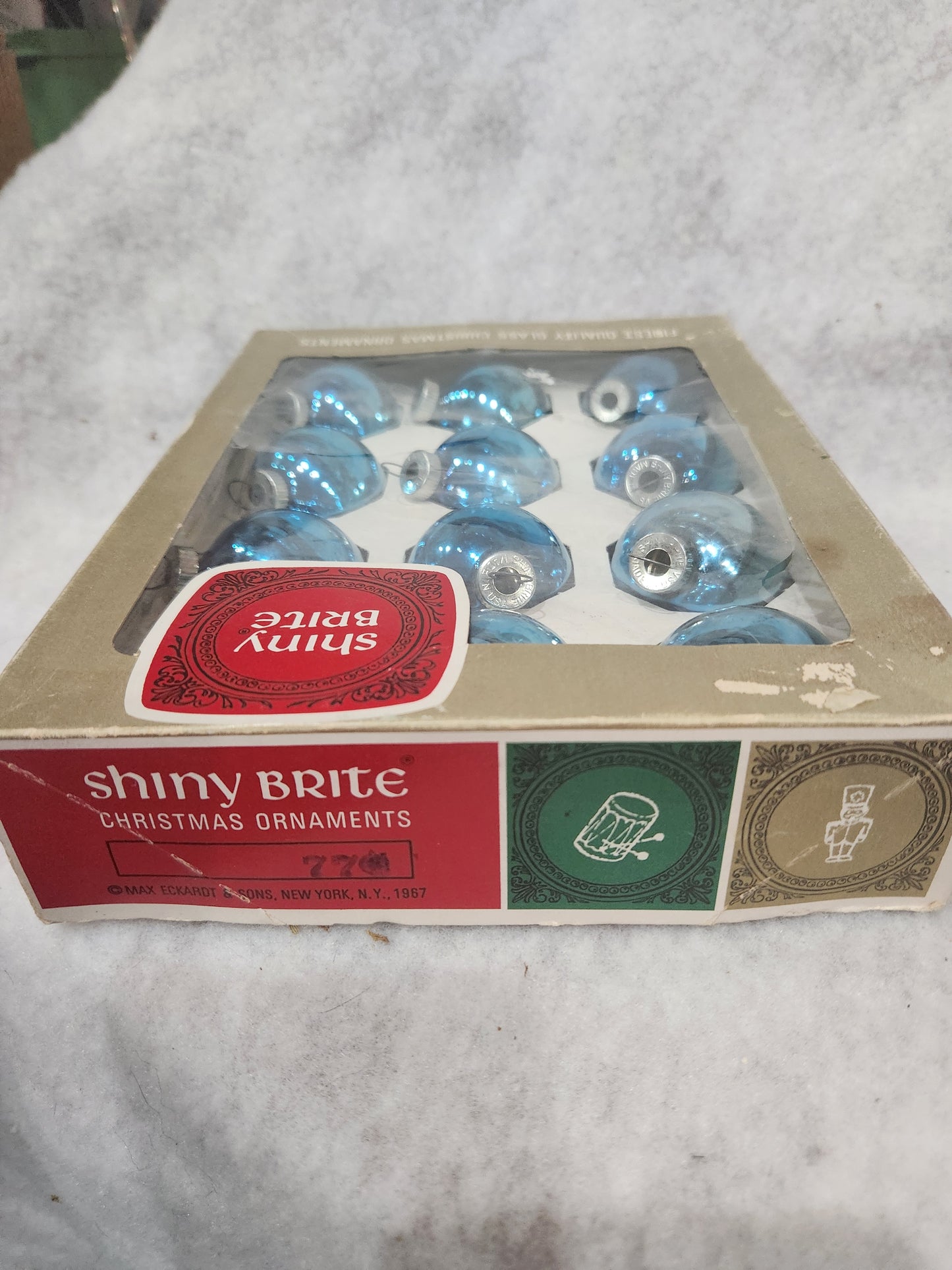 Box of Shiny Brite Brite turquoise ornament 1 1/2" bo61
