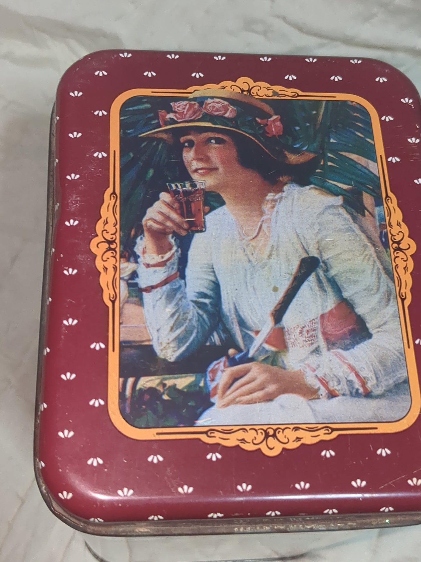 Coca Cola 8 7/8" Rectangular Shaped Tin Box cct1