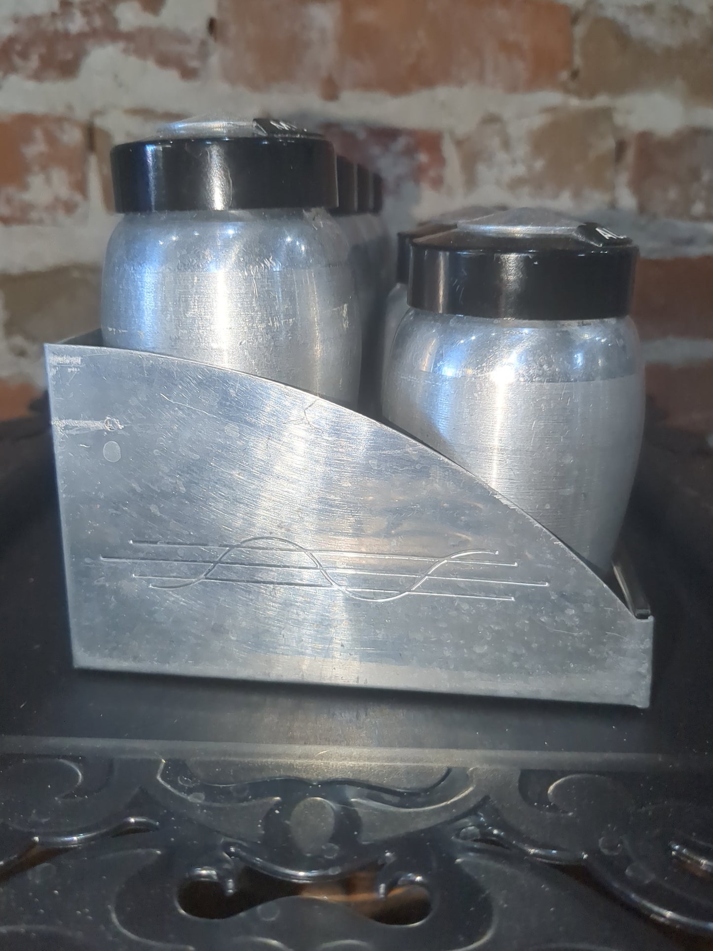Kromex Vintage Aluminum Spice Set With Rare Flour And Sugar Shakers alum110