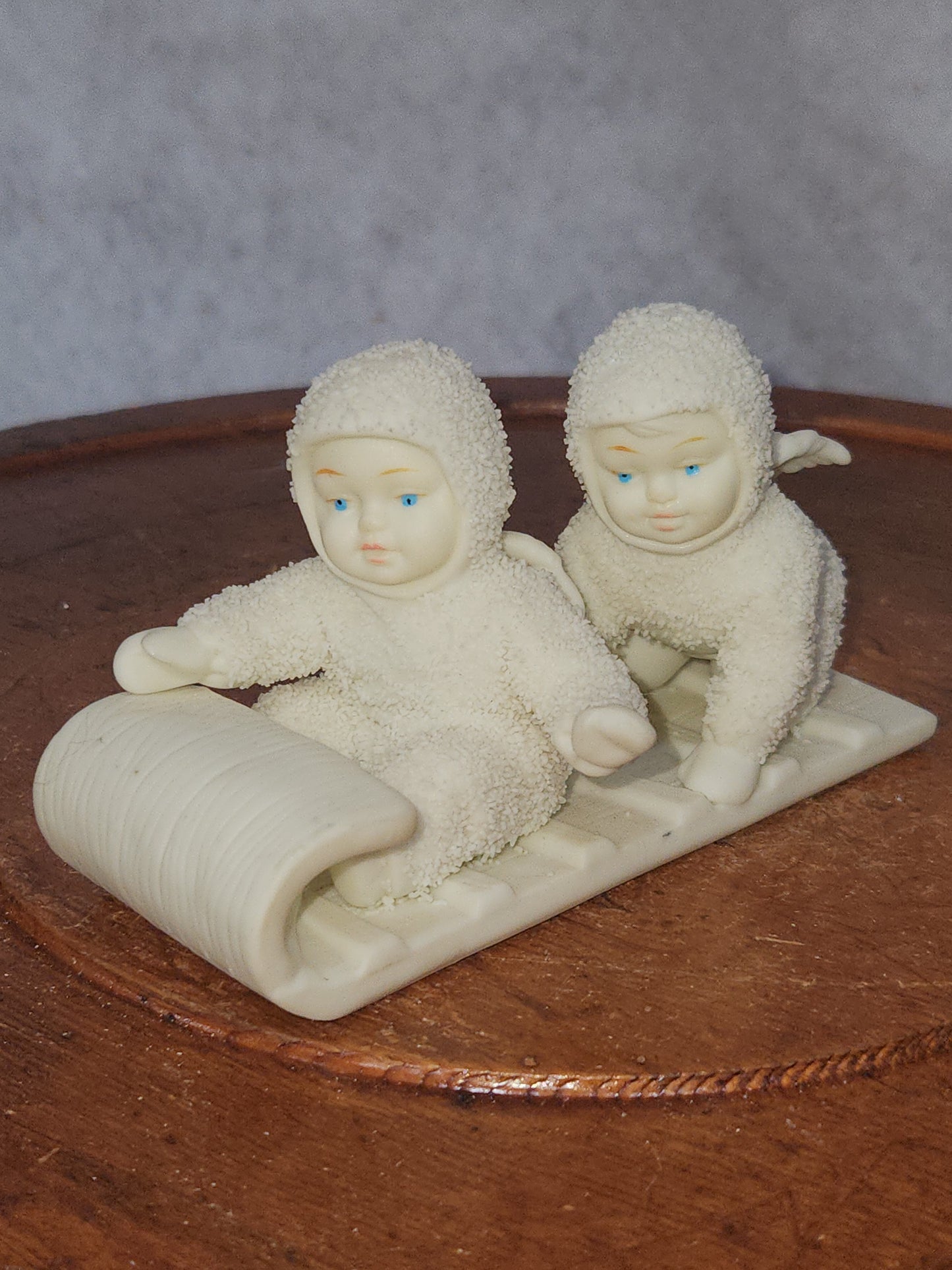 Vintage Snowbabies Department 56 Down The Hill We Go #79600 1997 NO BOX sb87