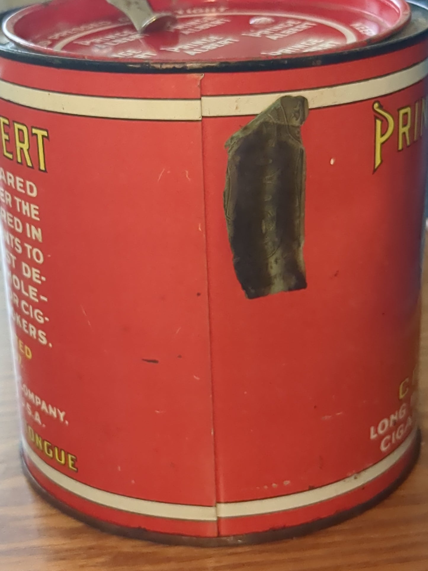 Vintage Prince Albert Can tobacco with lid opener t11