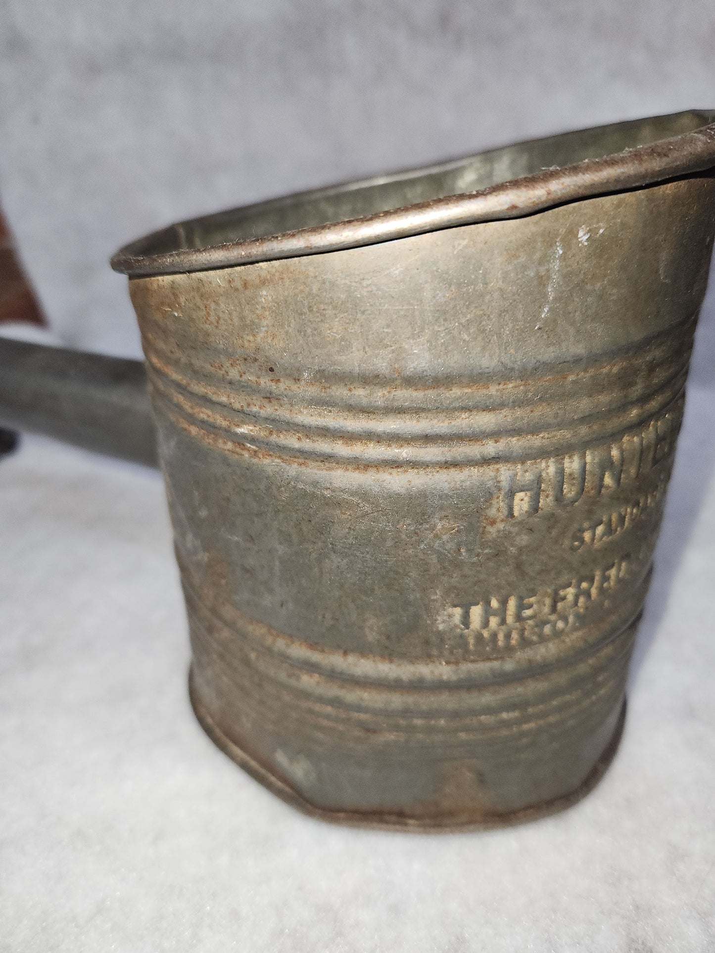 Vintage Hunter's Sifter Hand Crank Flour Sifter Fred J. Meyers Kitchen Gadget ss209