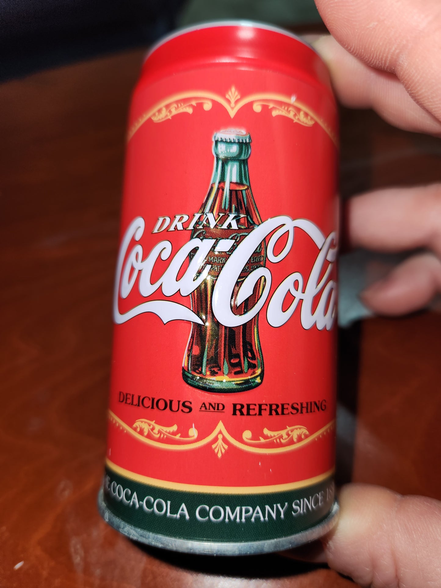 Coca-Cola Coke Collector Metal Can Salt and Pepper Shakers with Caddy Without Box cc109