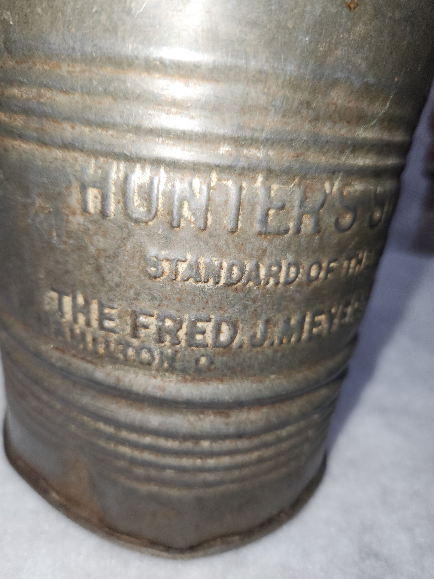 Vintage Hunter's Sifter Hand Crank Flour Sifter Fred J. Meyers Kitchen Gadget ss209
