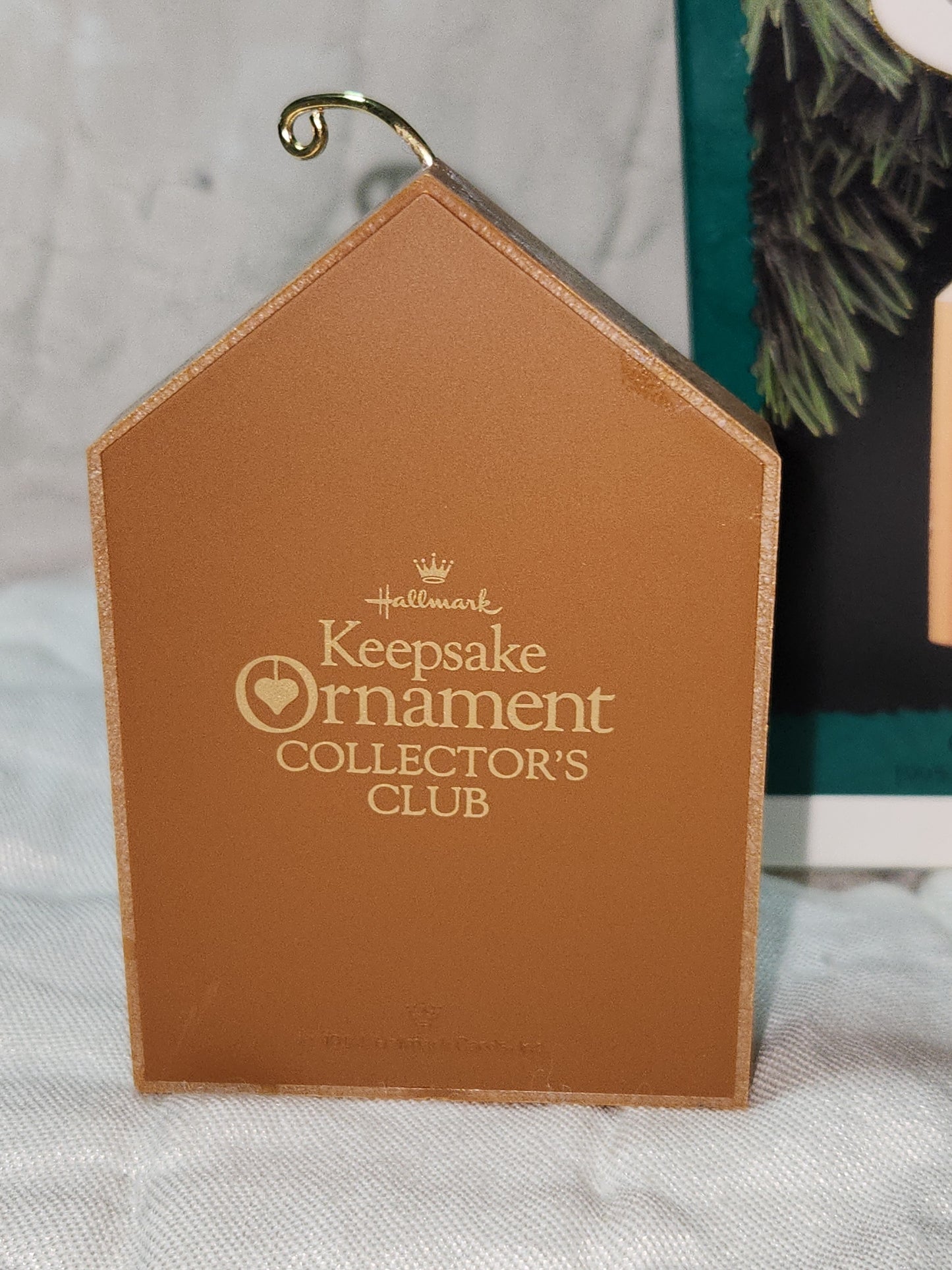 Hallmark Keepsake Collector's Club Ornament 1995 Collecting Memories Beaver