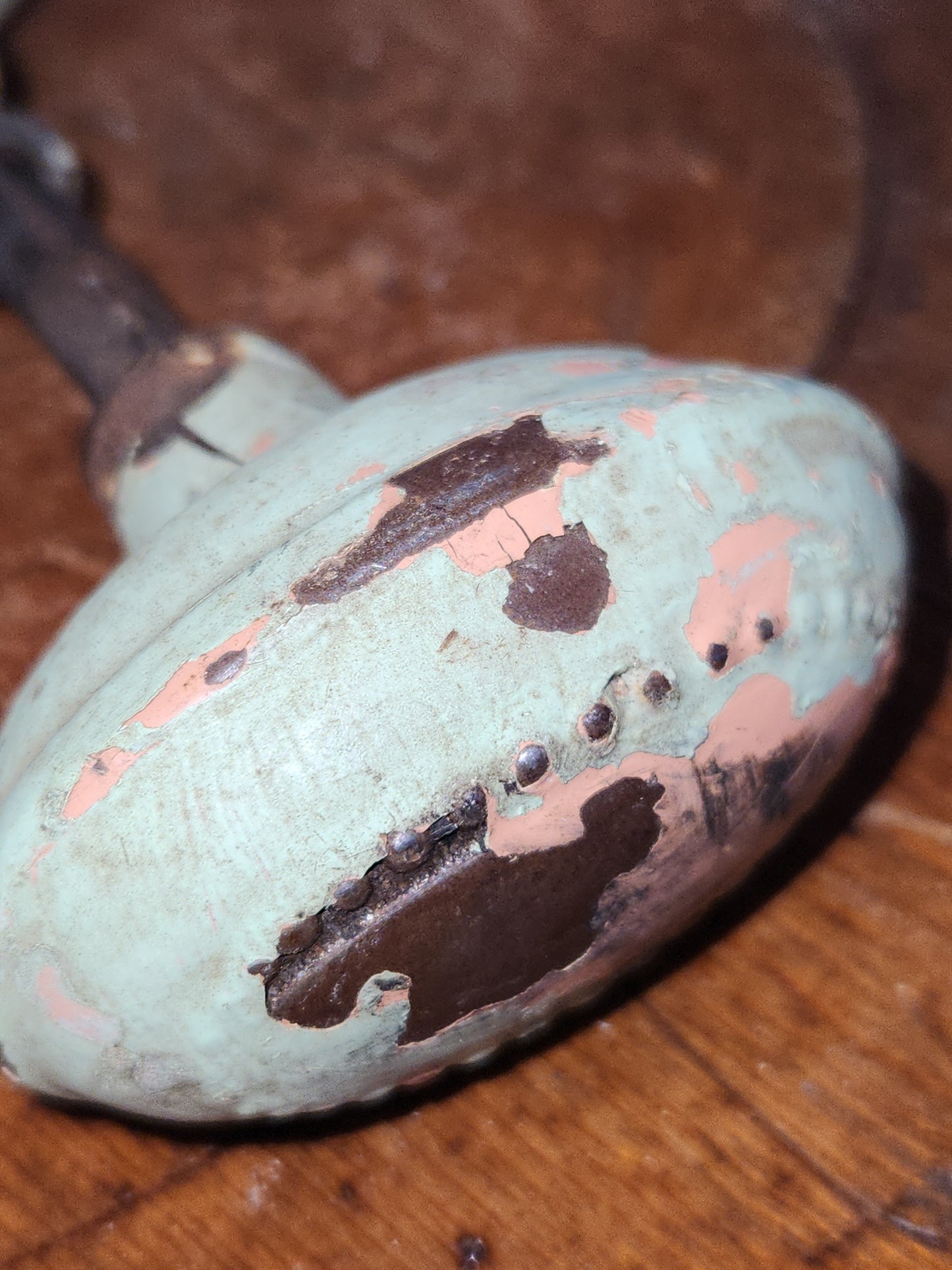 Antique Metal Painted Door Knobs attached to a stem Magnetic kn22