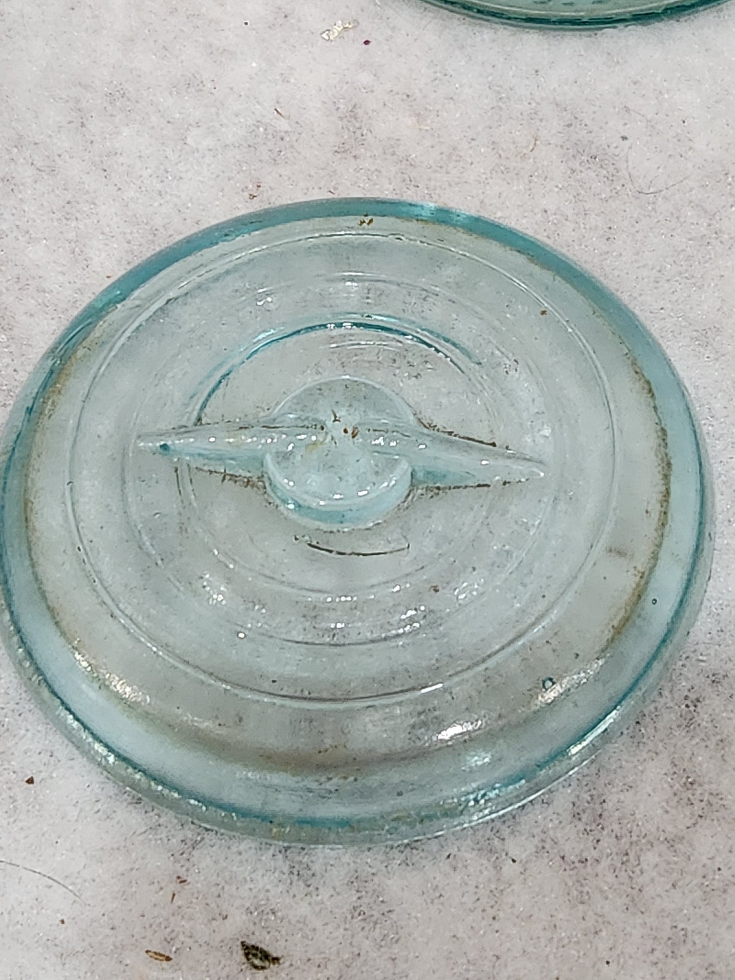 Vintage ATLAS E-Z SEAL Blue Mason Pint Jar glass lid Wire Bail Trade Mark Reg cornflower light aqua blue jar88