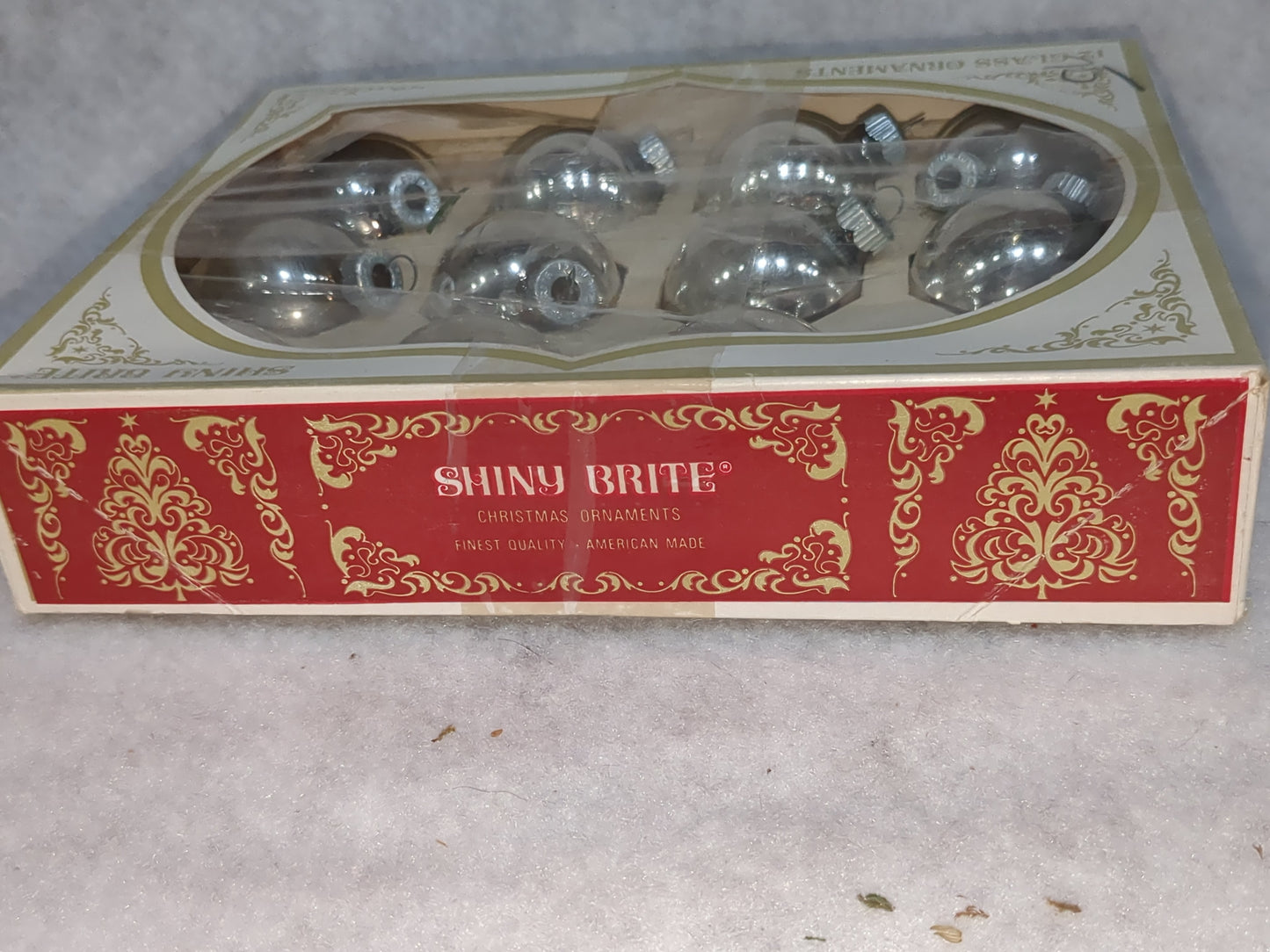 box of Shiny Brite silver ornament 1 1/2" bo5