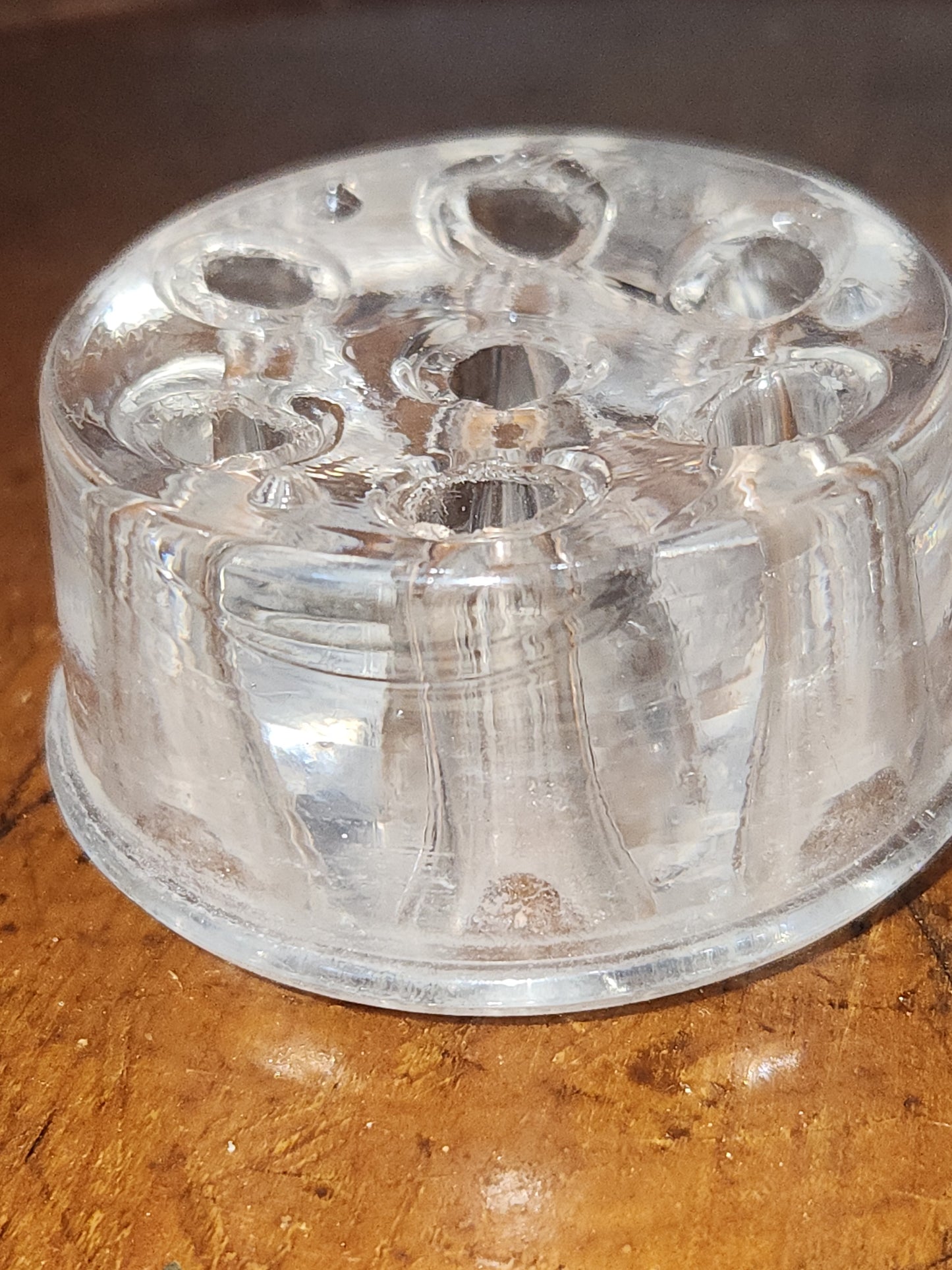 Vintage Clear Glass 7 Hole Flower Frog vase opening for Stem Arrangement ff98