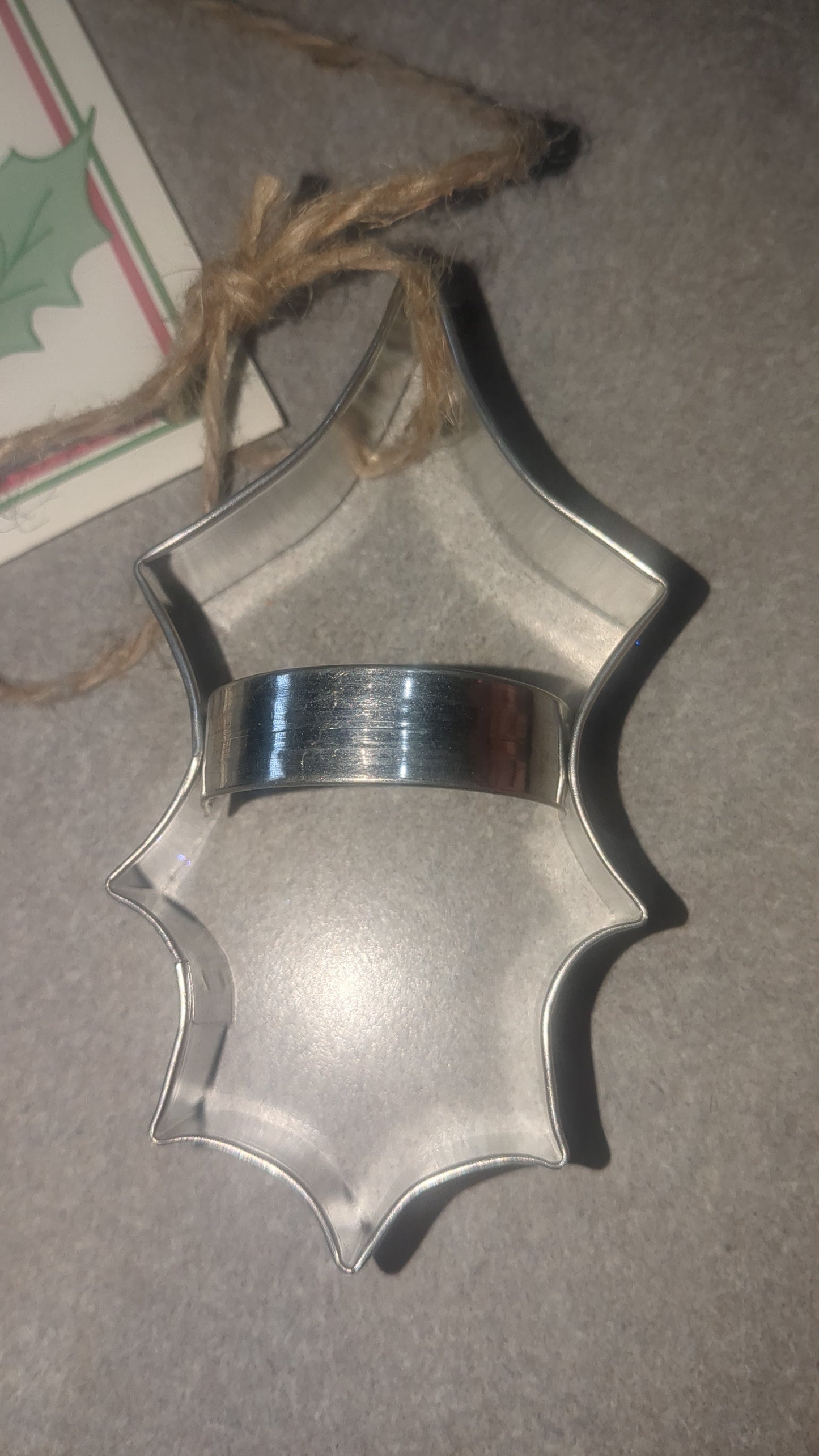 AC4 Ann Clark Holly Cookie cutter with recipe
