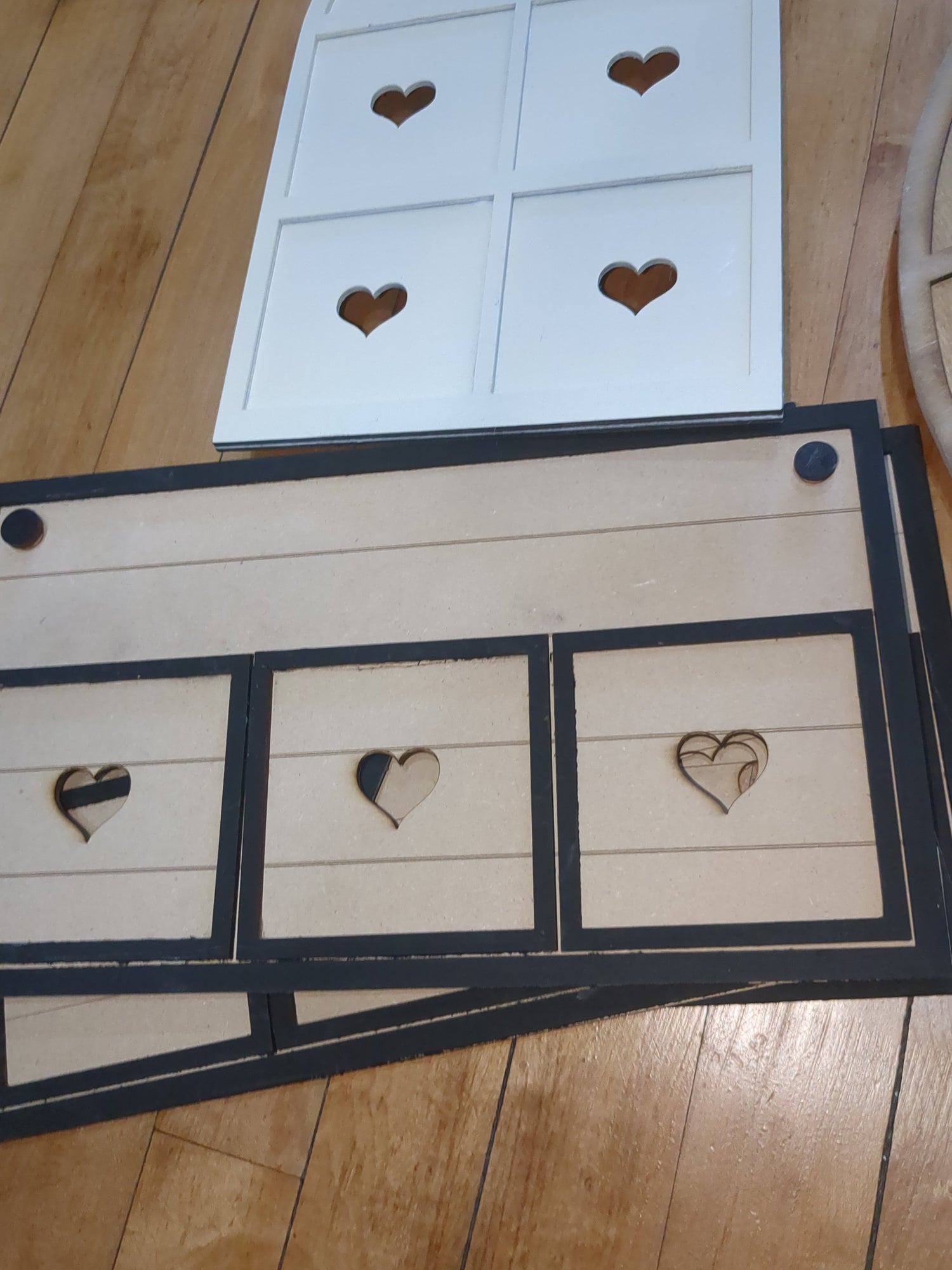 Arch or envelope interchangeable pieces