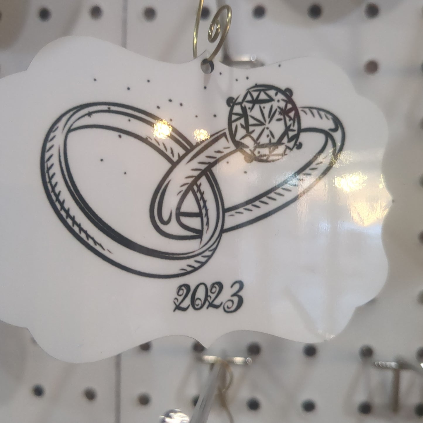 2023 Wedding Ornament Scalloped