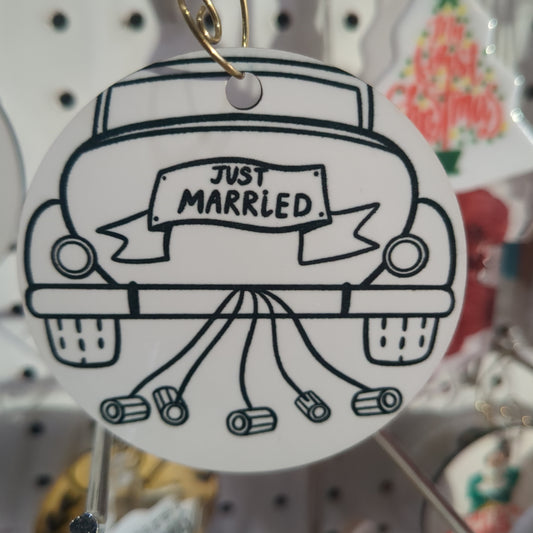 Wedding Ornament just married