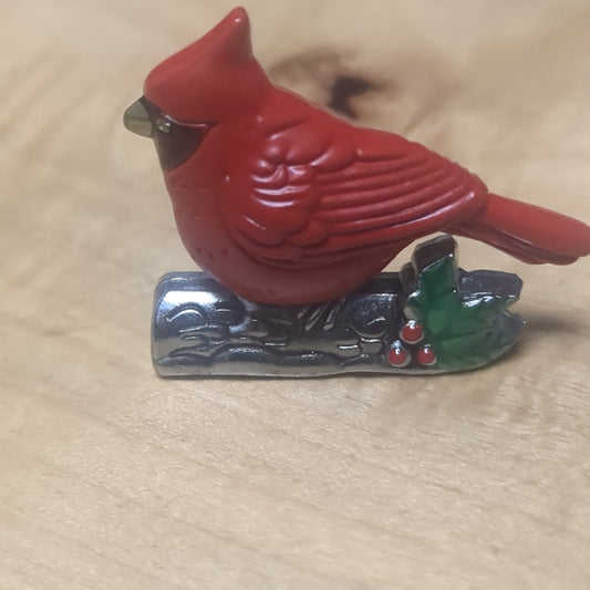 Cardinal pocket charm