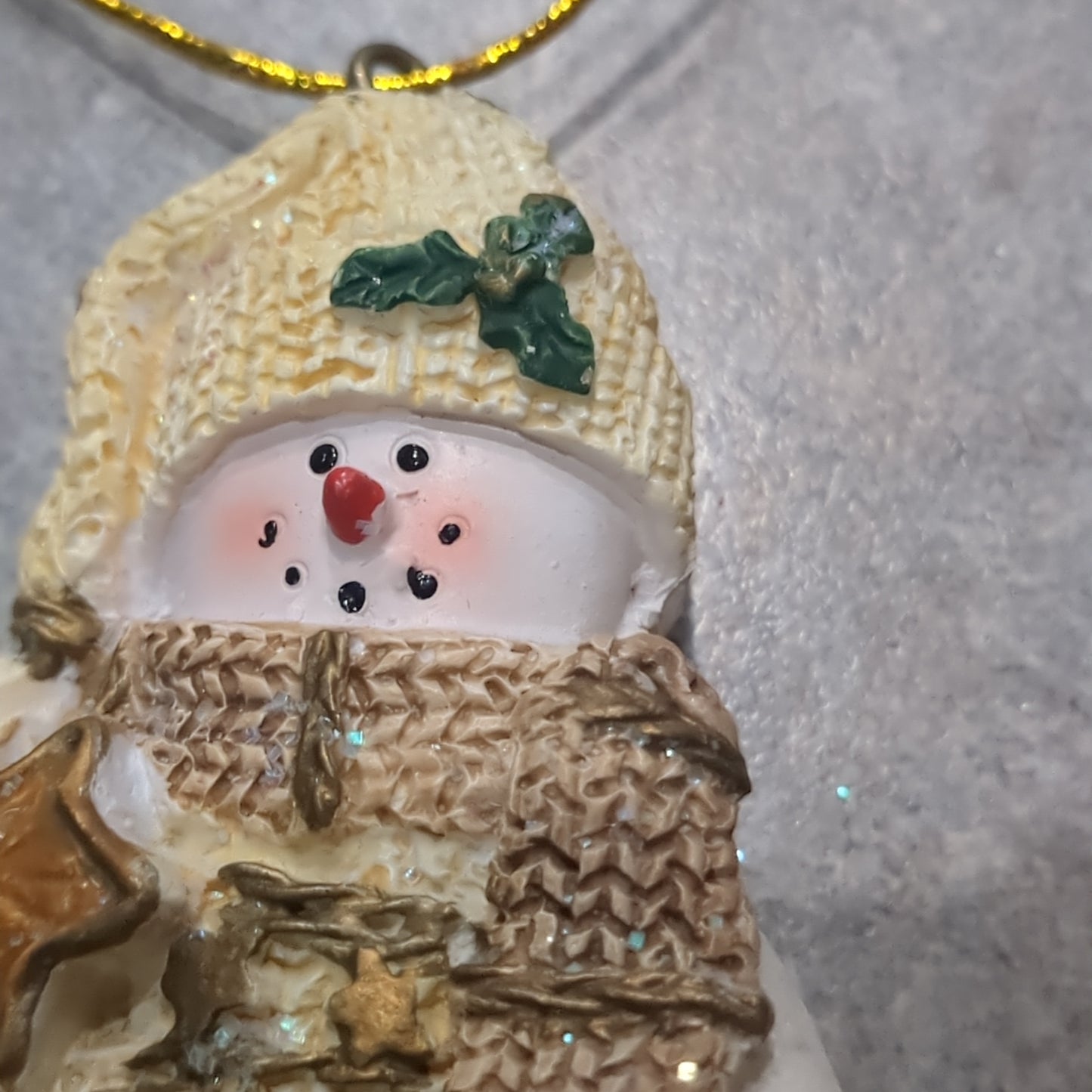 Polycrylic snowman ornament with star yellow