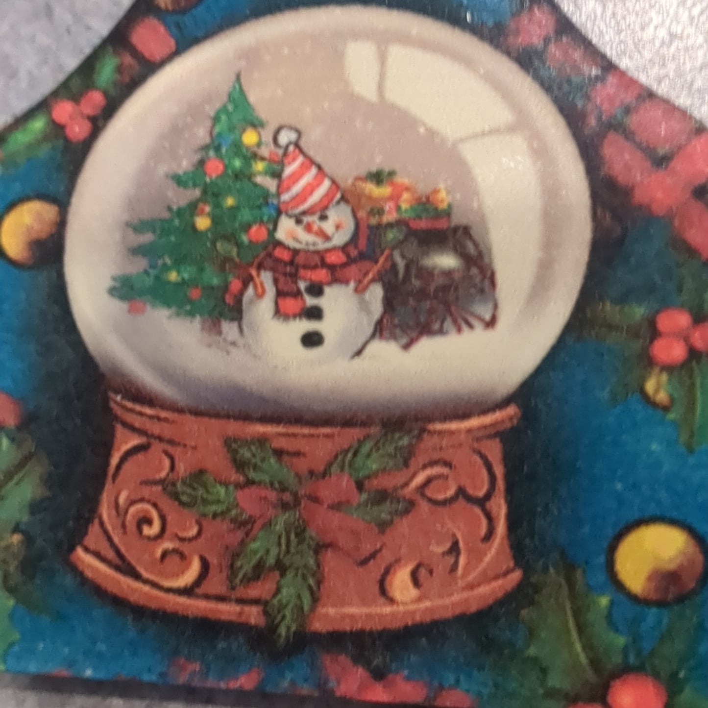 Keychain - ear tag snow globe with snowman inside