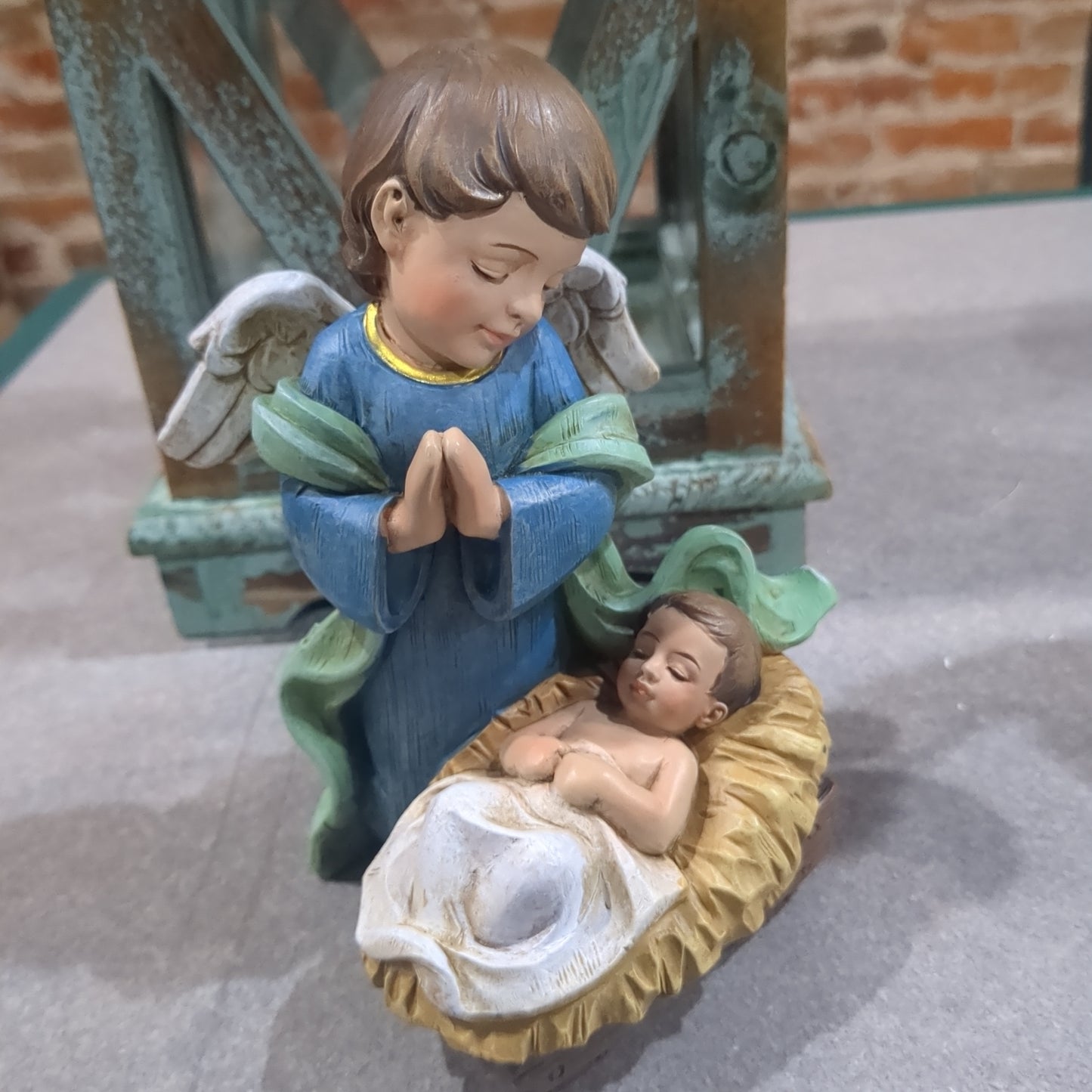 Angel with infant Jesus