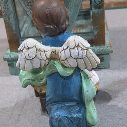Angel with infant Jesus