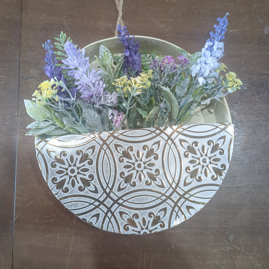 Hanging flower planter ivory, white and gold
