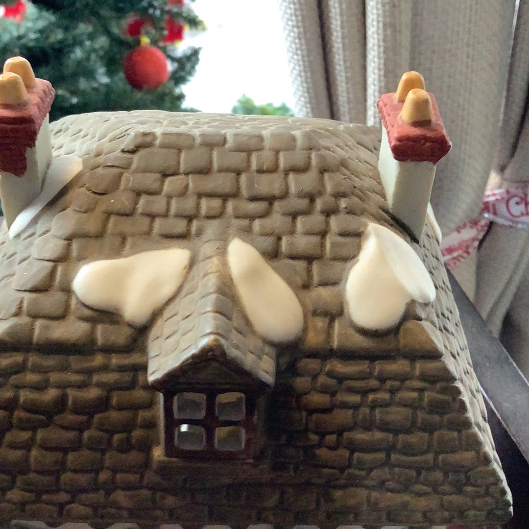 Fezziwig Warehouse dickens village series A Christmas Carol Dept 56