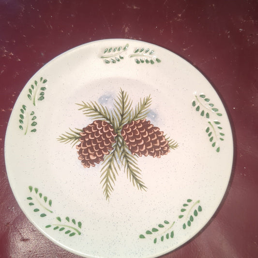 Vintage 4 inch plate from MWW Market 225 pinecones